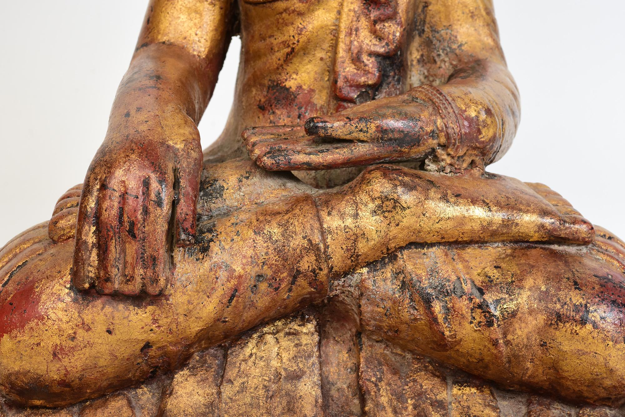 19th Century, Mandalay, Antique Burmese Wooden Seated Buddha with Gilded Gold In Good Condition For Sale In Sampantawong, TH