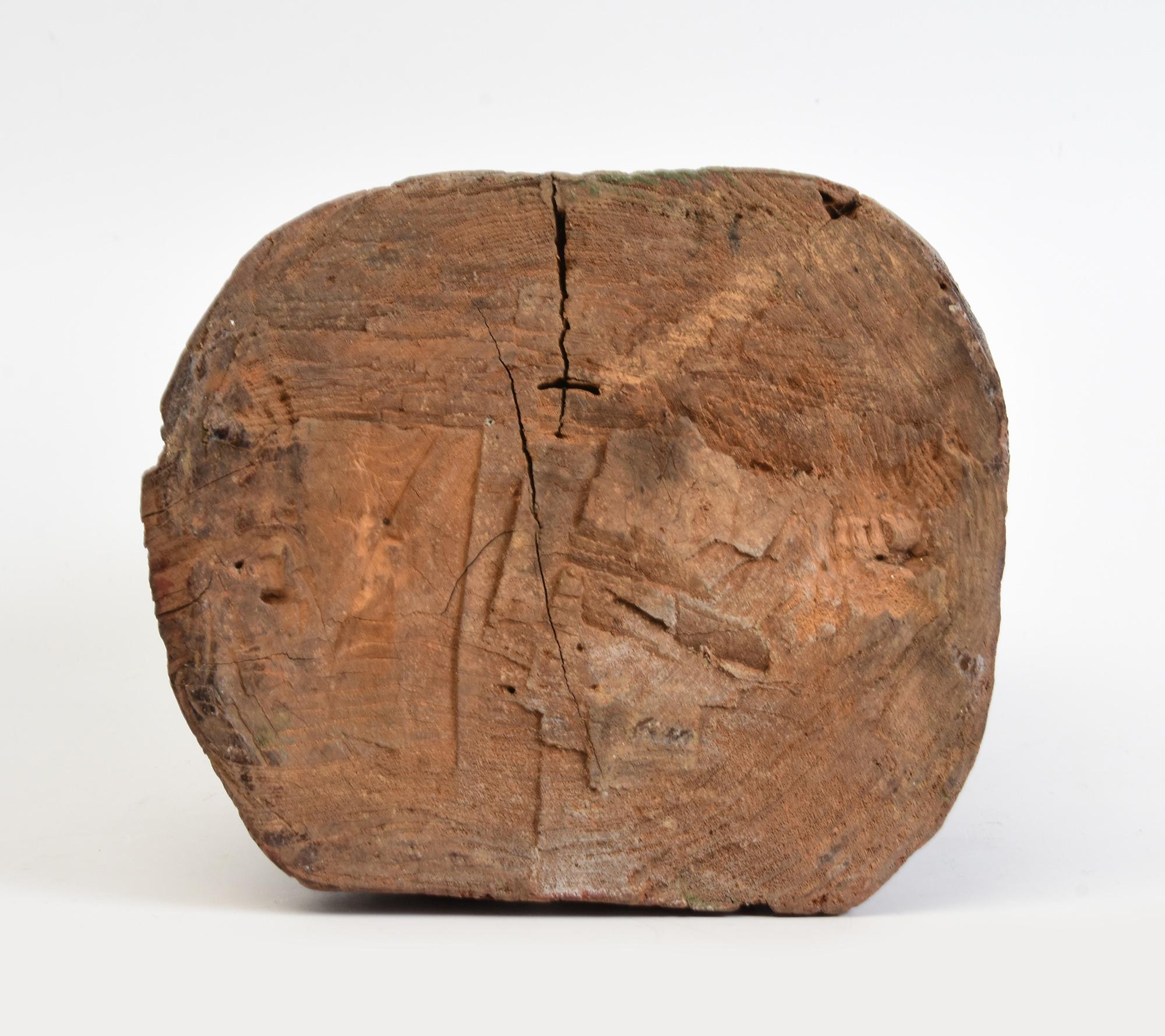 19th Century, Mandalay, Antique Burmese Wooden Seated Figure For Sale 12