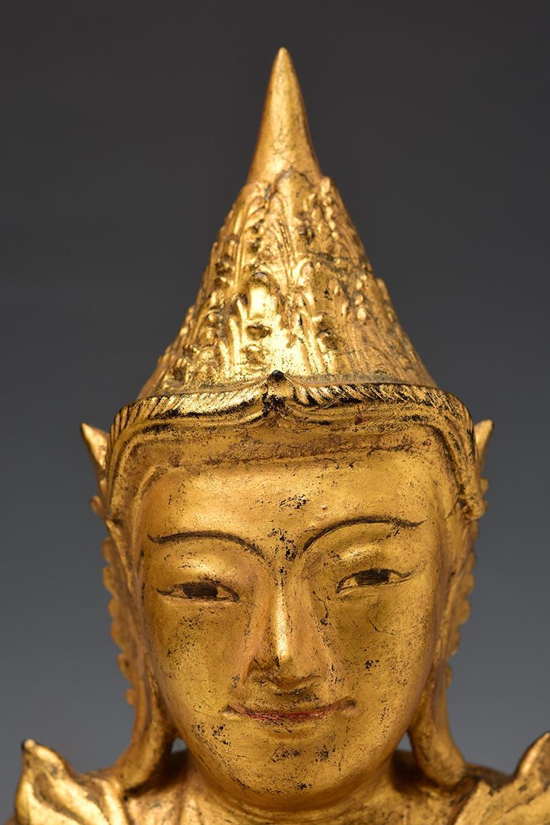 Hand-Carved 19th Century, Mandalay, Antique Burmese Wooden Seated King Crowned Buddha