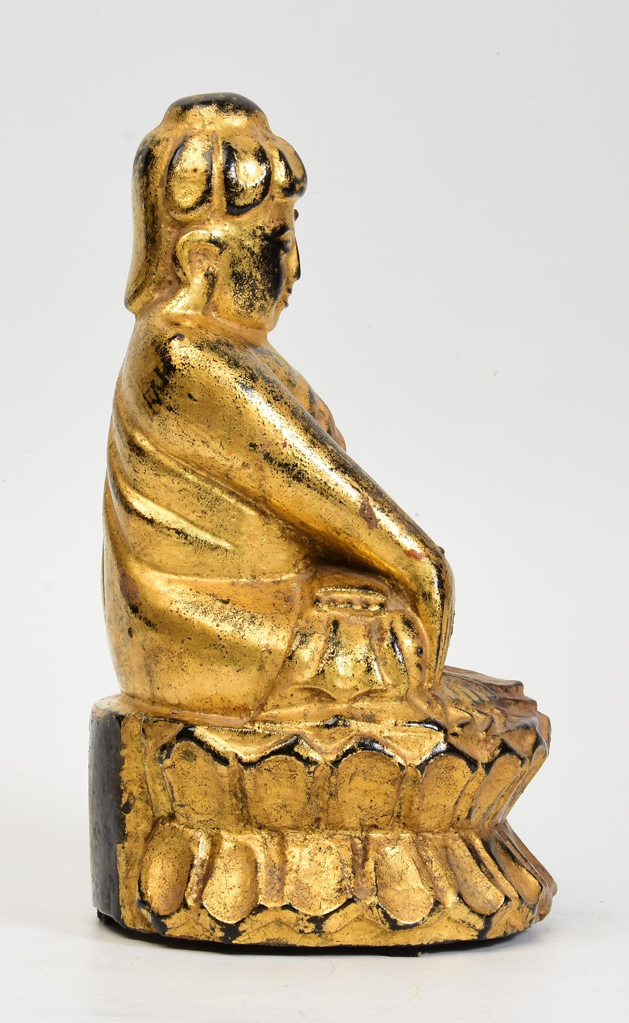 19th Century, Mandalay, Antique Burmese Wooden Seated Lotus Buddha For Sale 6