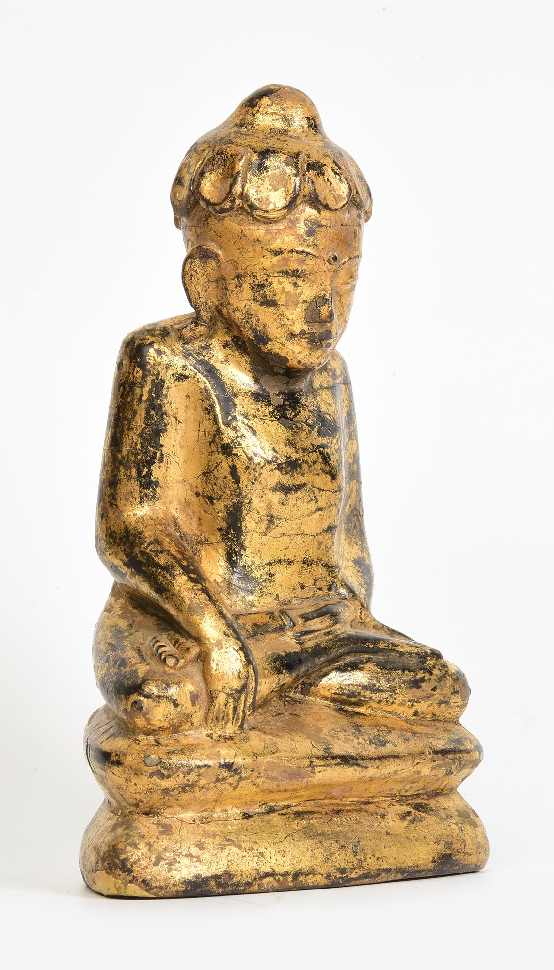 Mandalay, antiker burmesischer sitzender Lotus-Buddha aus Holz, 19. Jahrhundert im Angebot 6