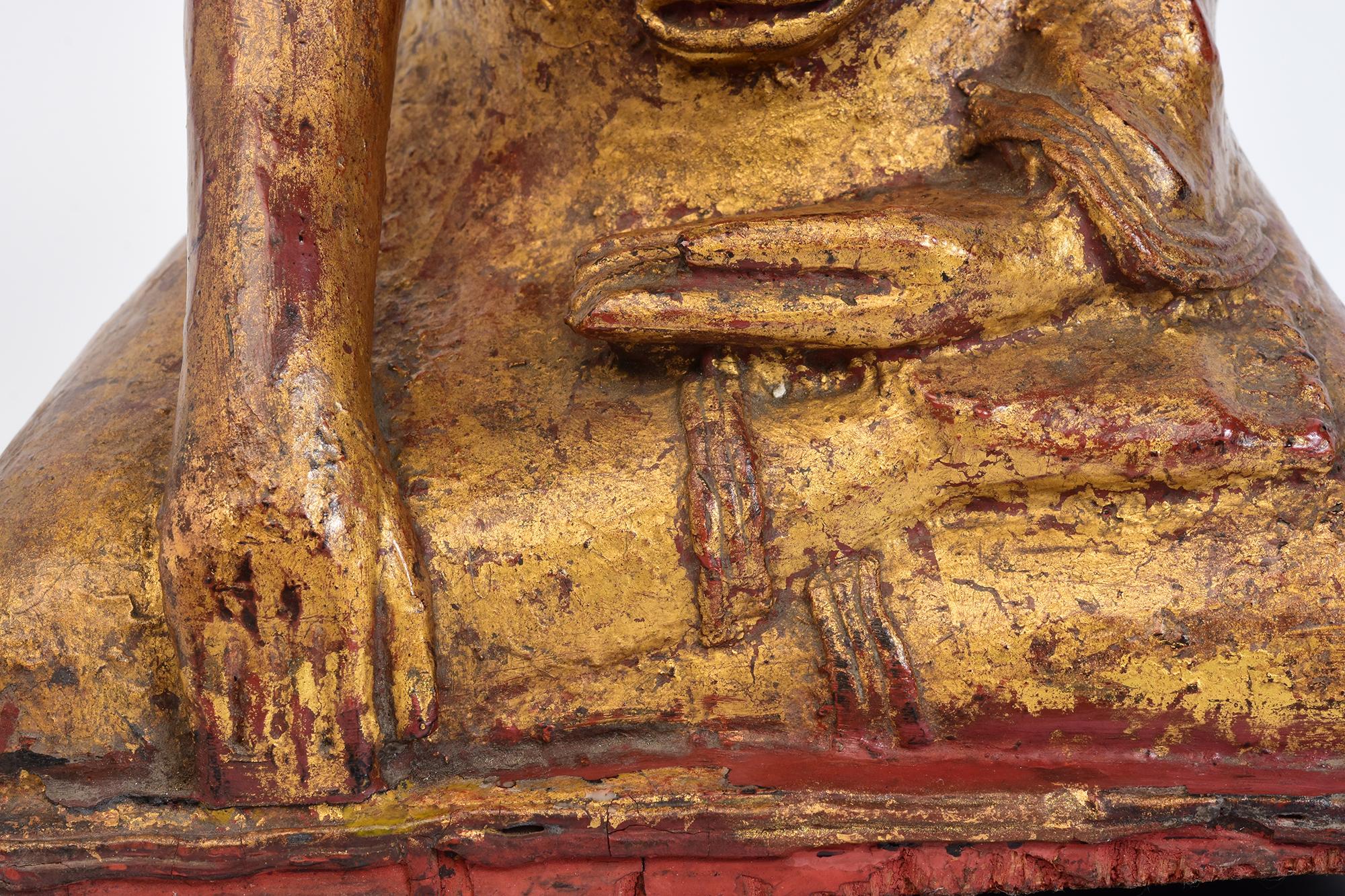 Siglo XIX, Mandalay, Antiguo Buda del Loto sentado de madera birmana en Bueno estado para la venta en Sampantawong, TH