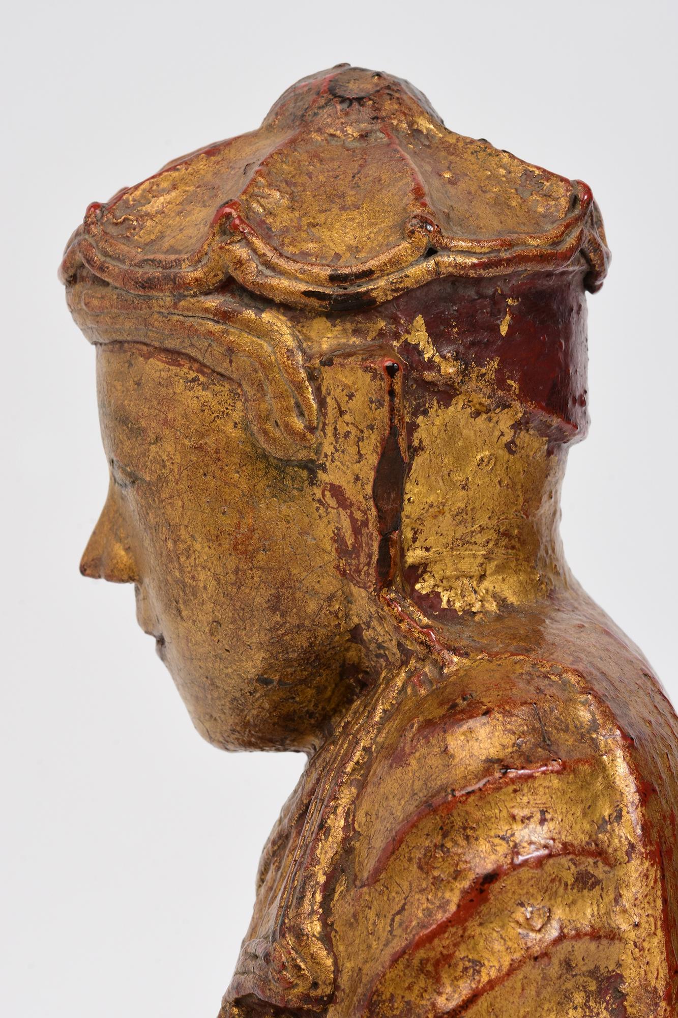 Siglo XIX, Mandalay, Antiguo Buda del Loto sentado de madera birmana en venta 2