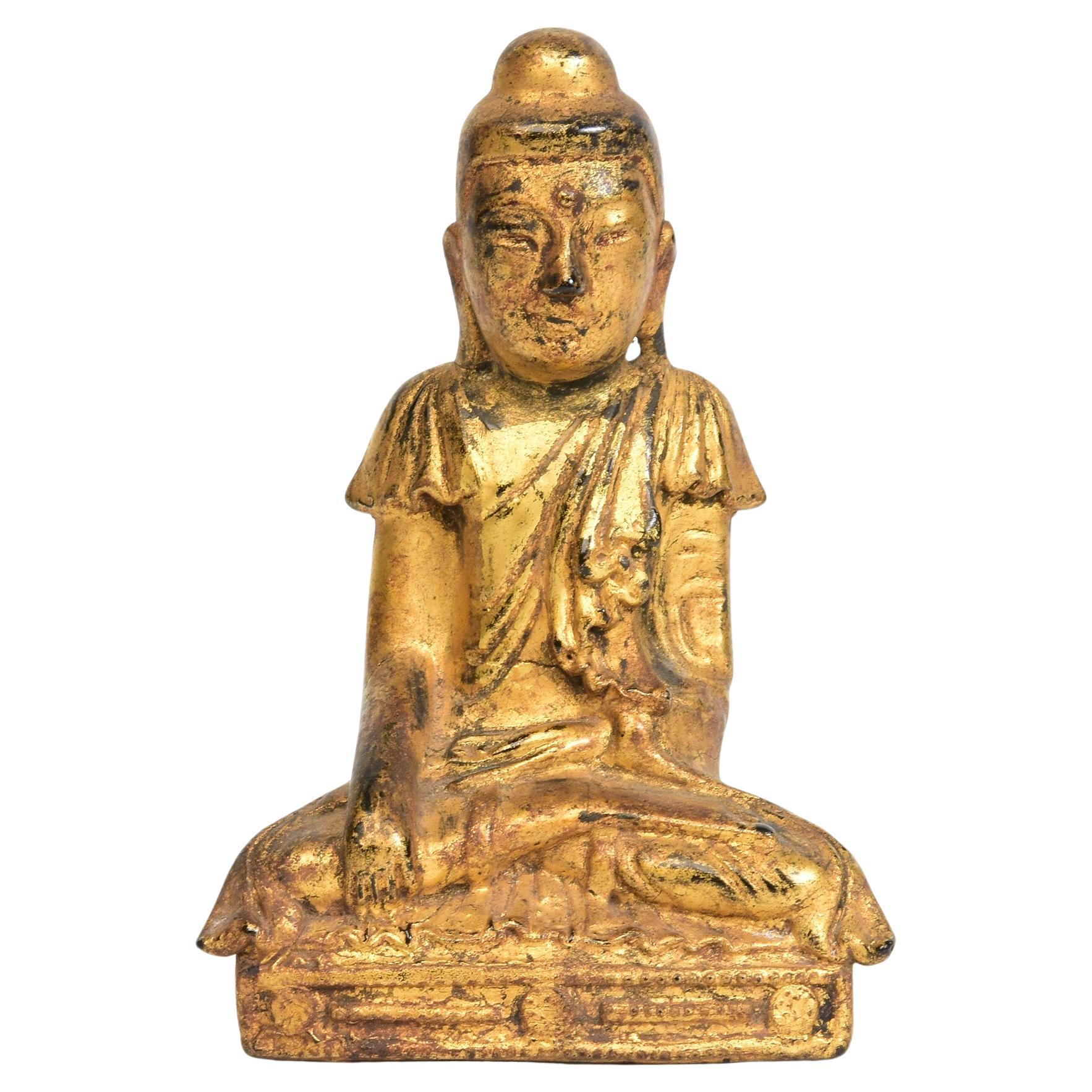 Mandalay, antiker burmesischer sitzender Lotus-Buddha aus Holz, 19. Jahrhundert