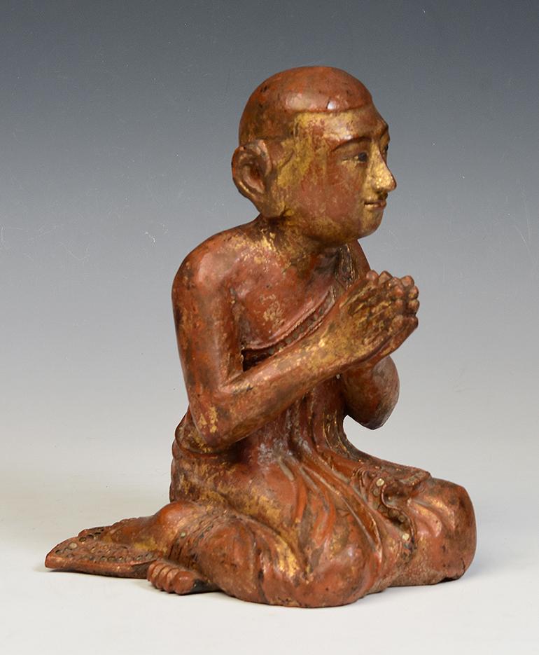 19th Century, Mandalay, Antique Burmese Wooden Seated Monk / Disciple For Sale 7