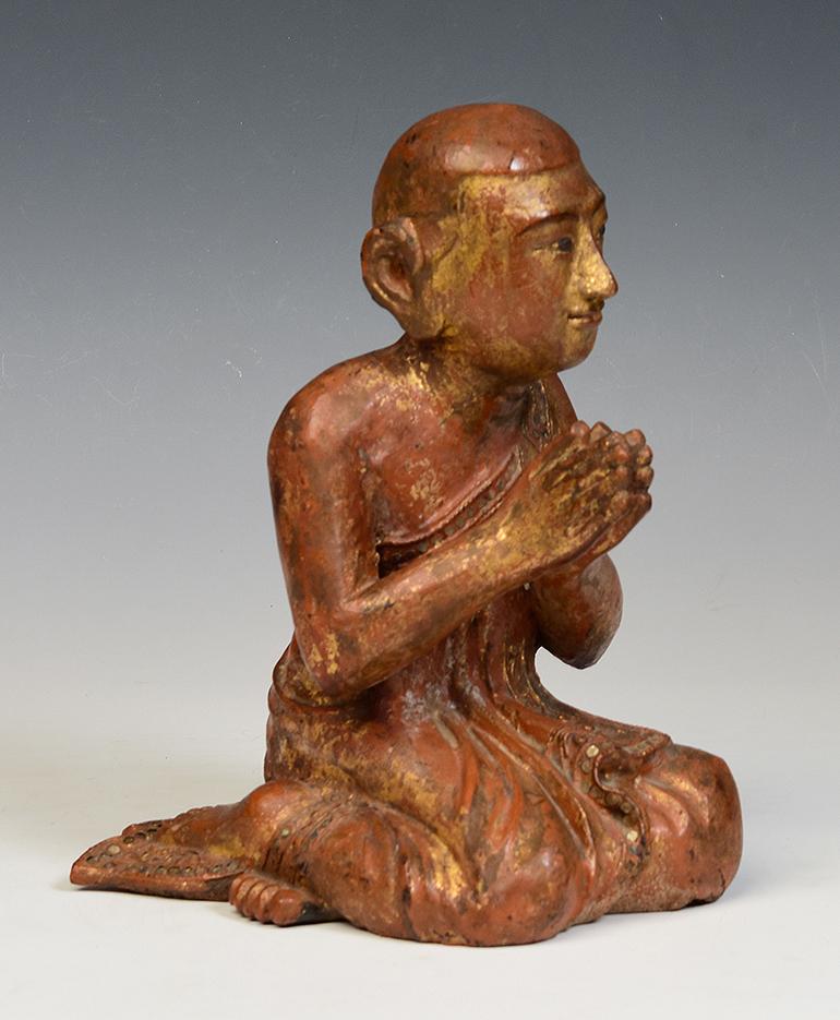 19th Century, Mandalay, Antique Burmese Wooden Seated Monk / Disciple For Sale 8