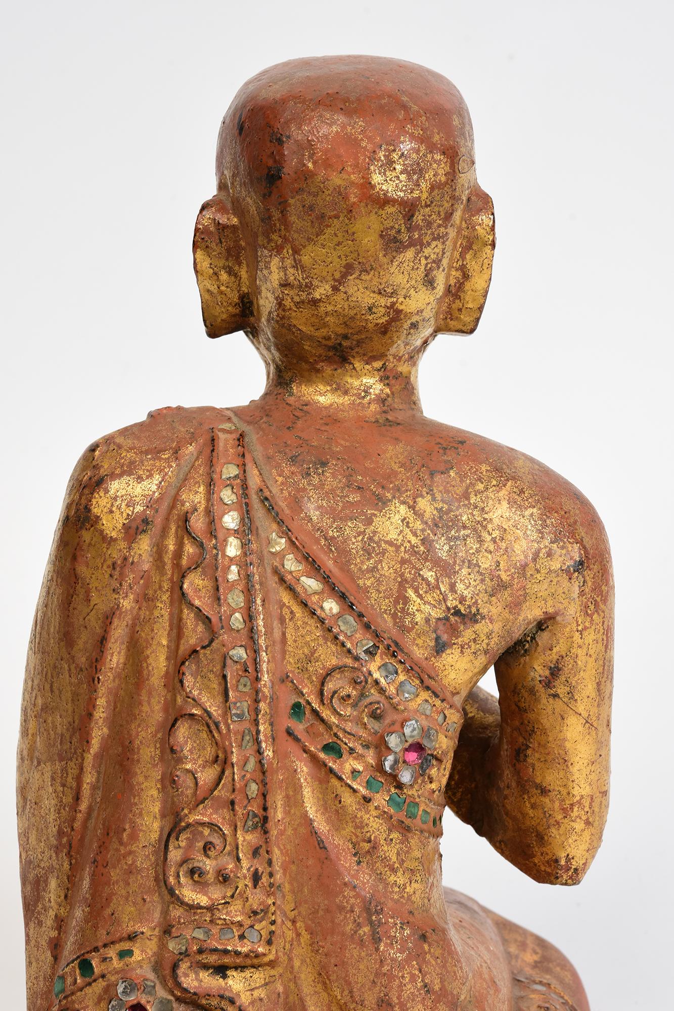 19th Century, Mandalay, Antique Burmese Wooden Seated Monk / Disciple For Sale 4