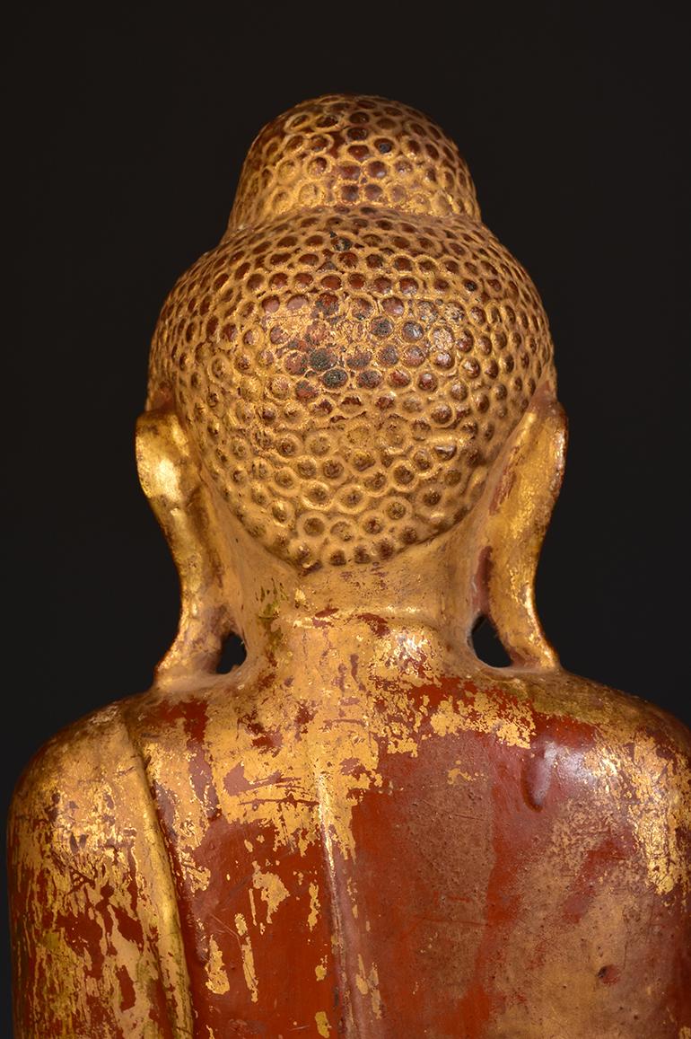 19th Century, Mandalay, Antique Burmese Wooden Standing Buddha For Sale 7