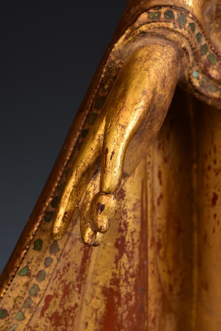 19th Century, Mandalay, Antique Burmese Wooden Standing Buddha For Sale 1