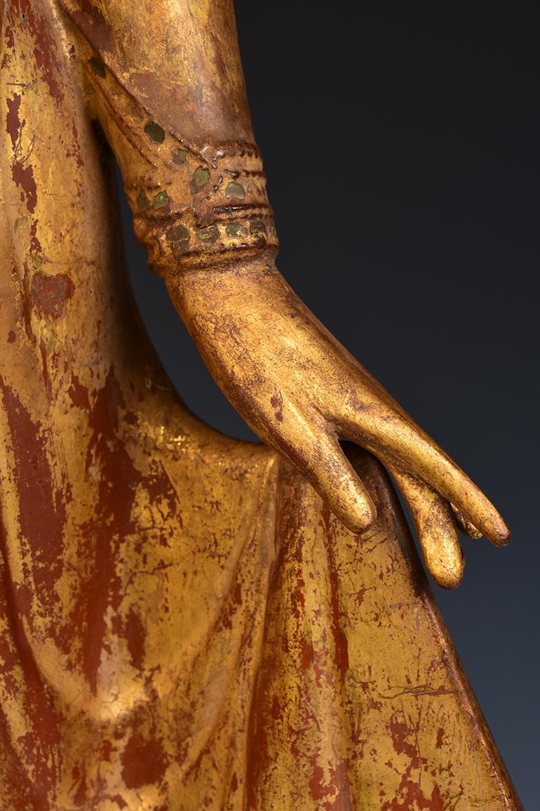 19th Century, Mandalay, Antique Burmese Wooden Standing Buddha For Sale 2