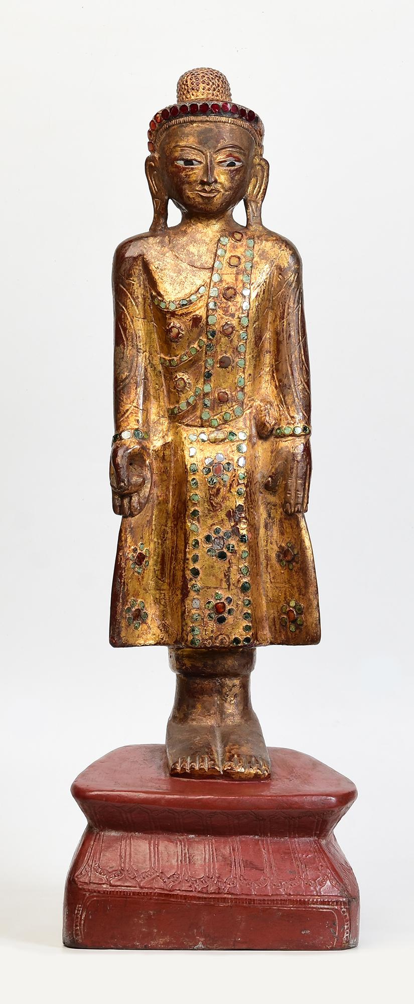 19. Jahrhundert, Mandalay, Antiker burmesischer stehender Holzbuddha mit vergoldetem Gold im Angebot 7