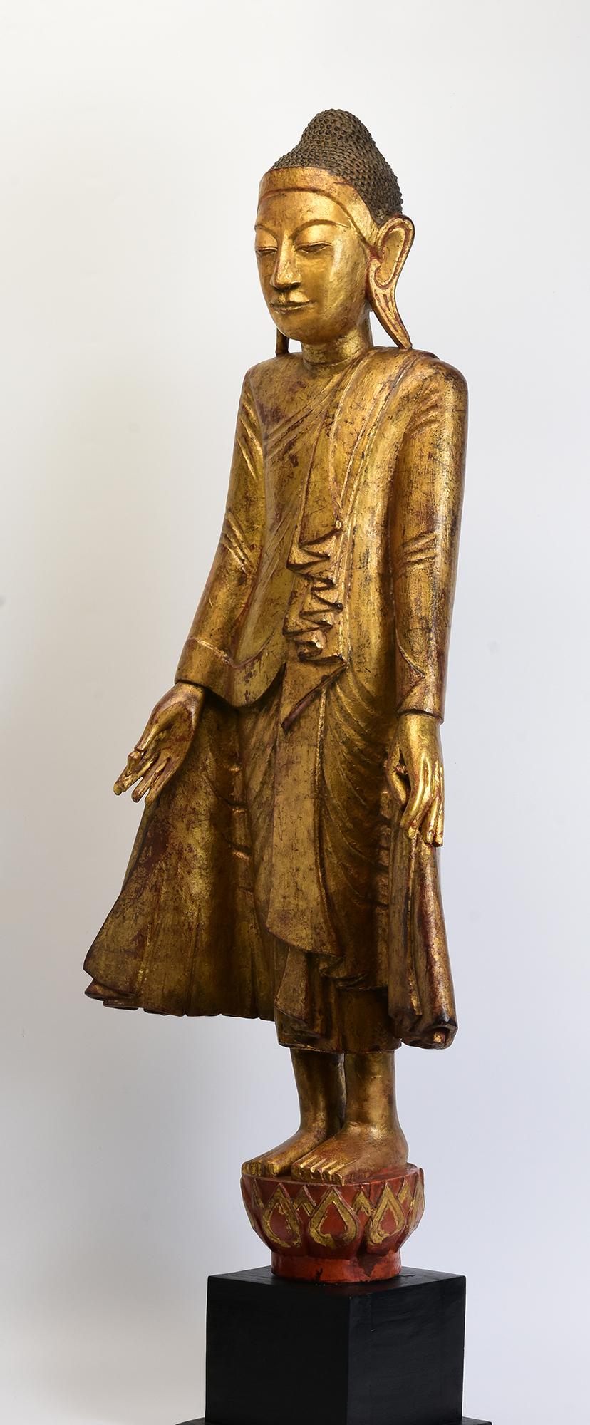 19th Century, Mandalay, Antique Burmese Wooden Standing Buddha with Gilded Gold For Sale 2