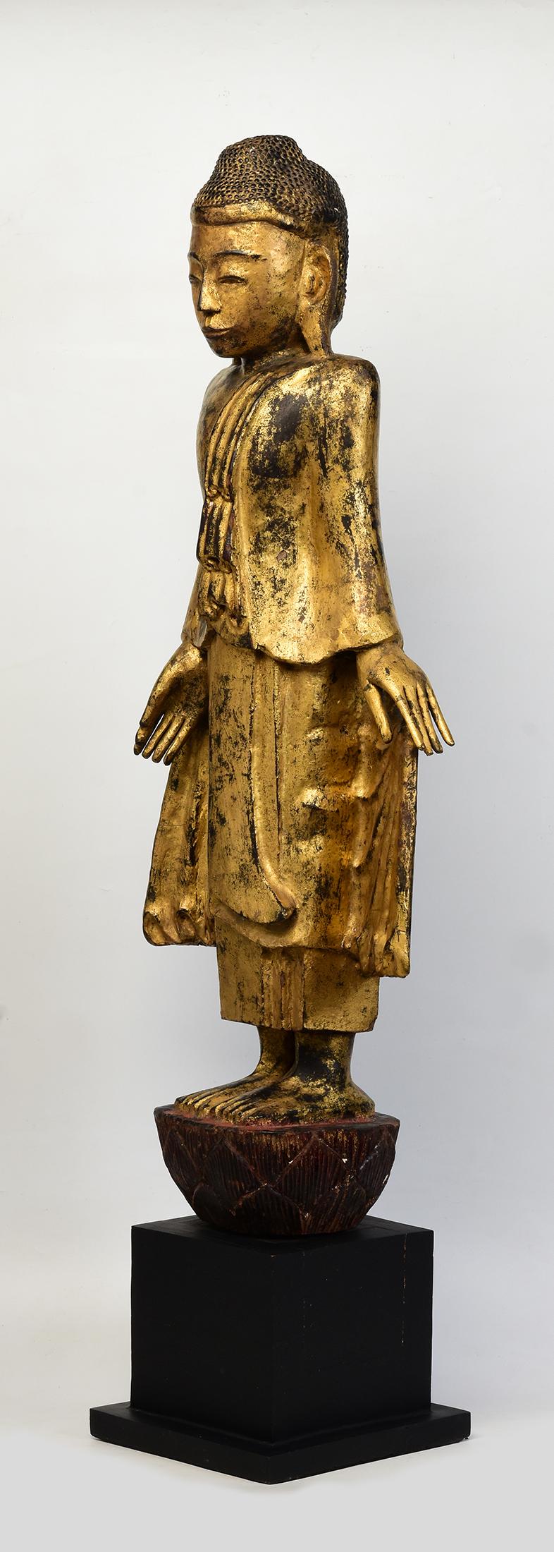 19th Century, Mandalay, Antique Burmese Wooden Standing Buddha with Gilded Gold For Sale 3