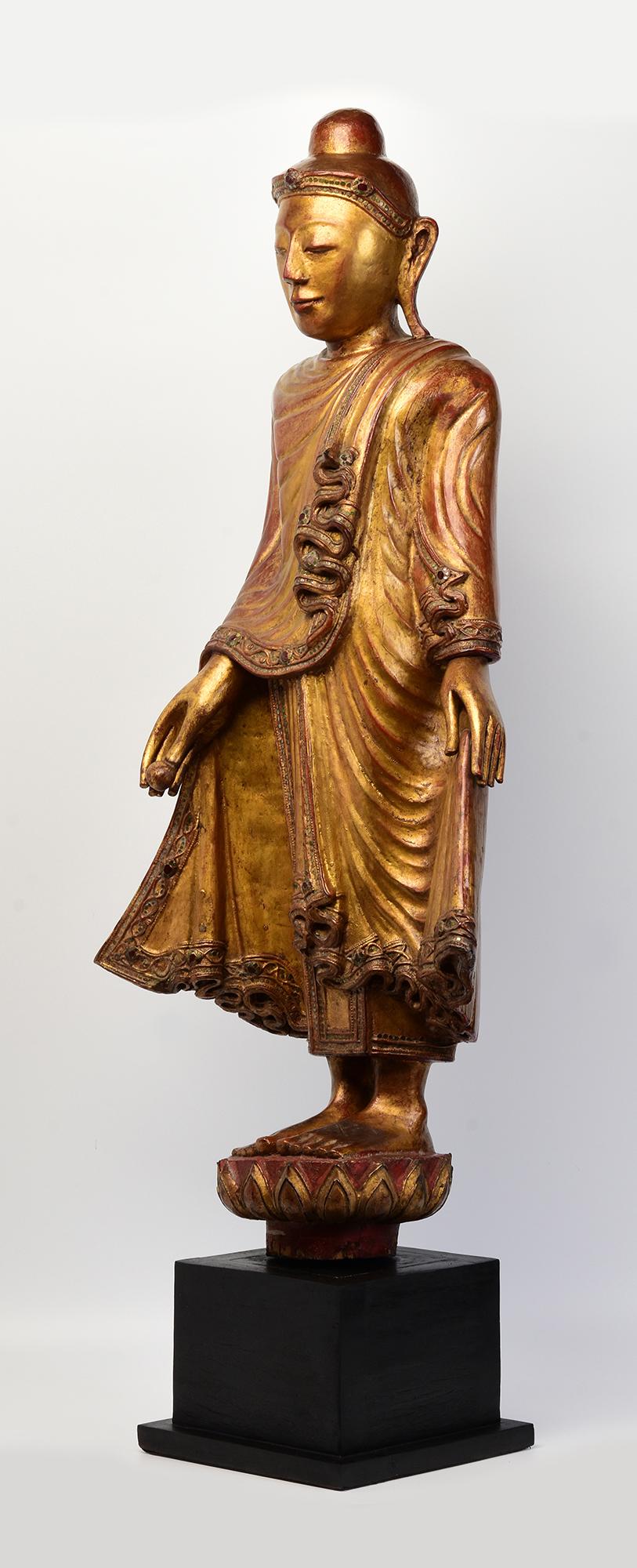 19th Century, Mandalay, Antique Burmese Wooden Standing Buddha with Gilded Gold For Sale 4