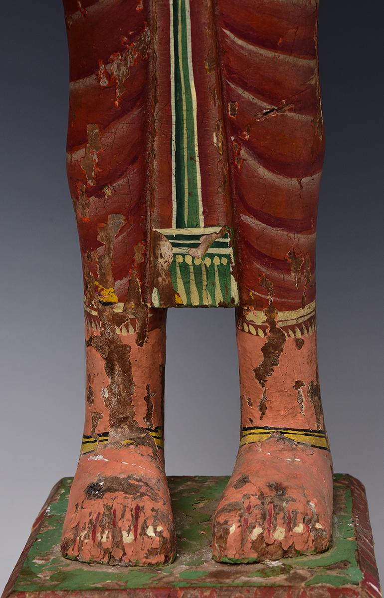19th Century, Mandalay, Antique Burmese Wooden Standing Figure For Sale 1