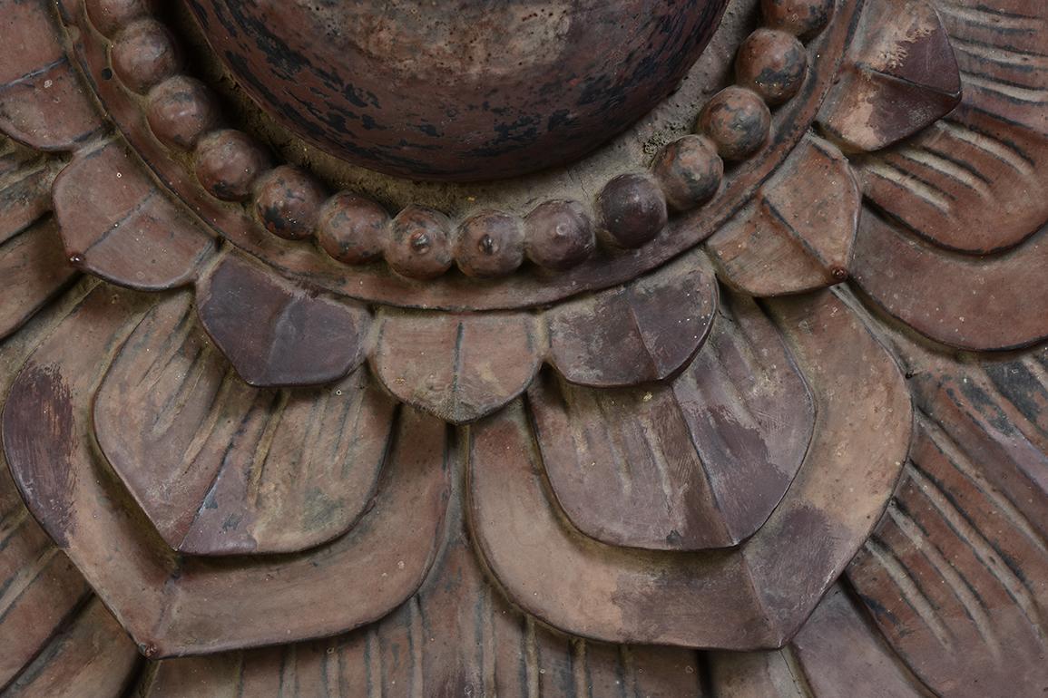 19th Century, Mandalay, Large Antique Burmese Wooden Flower Decoration For Sale 3