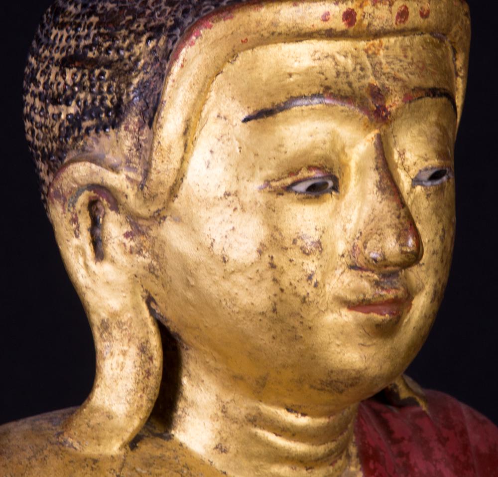 19th century Mandalay style antique Burmese Buddha statue in Bhumisparsha Mudra For Sale 4