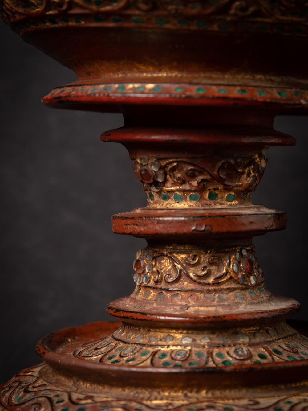 Antikes burmesisches Holzgefäß im Mandalay-Stil des 19. Jahrhunderts im Angebot 7