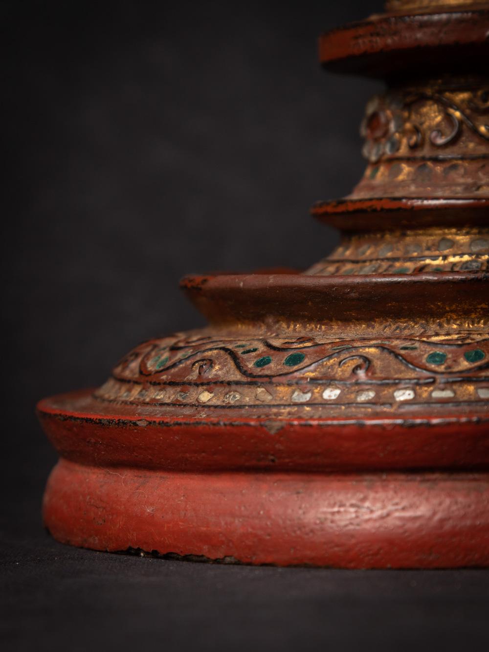 Antikes burmesisches Holzgefäß im Mandalay-Stil des 19. Jahrhunderts im Angebot 8