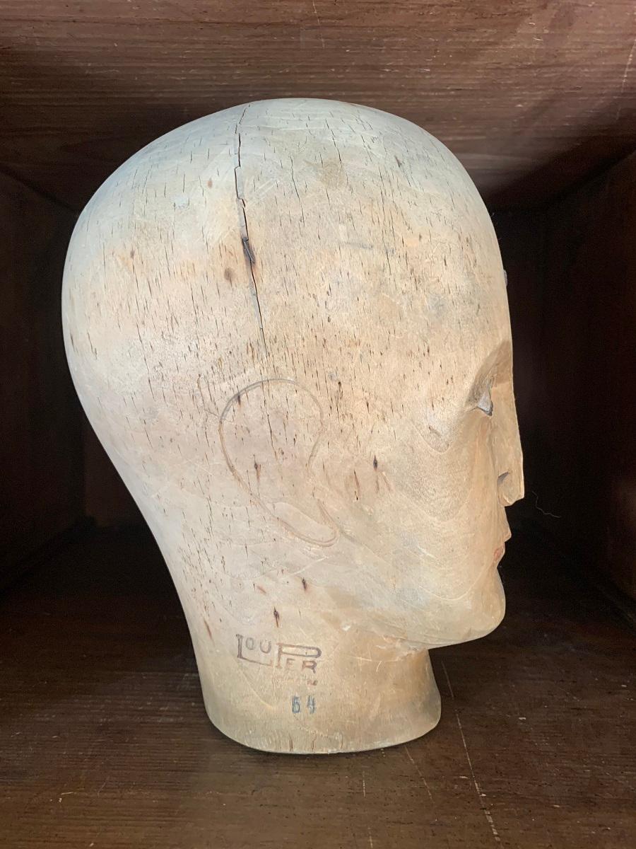 Mannekin-Kopf des 19. Jahrhunderts (Buchenholz) im Angebot
