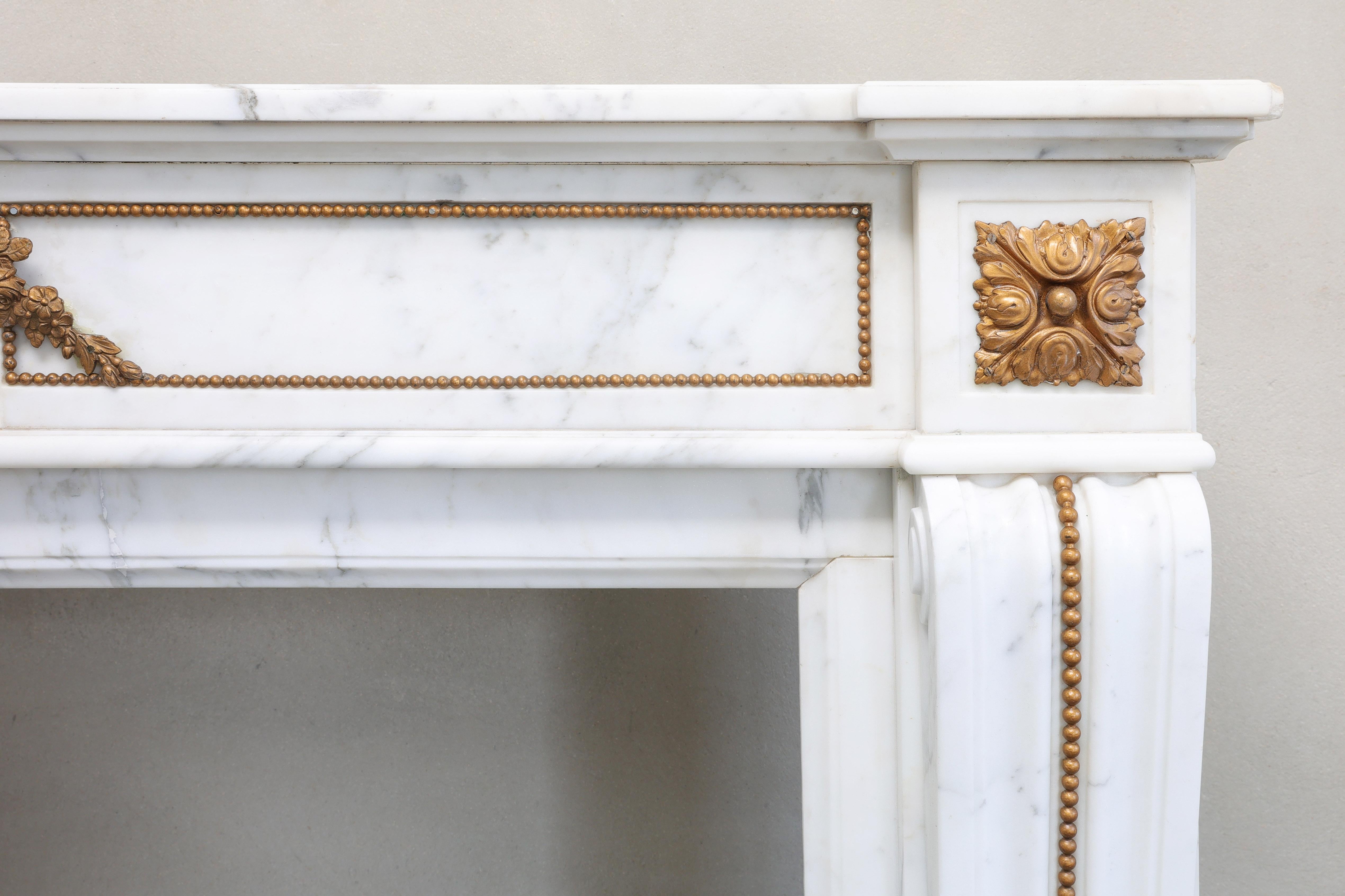 French 19th Century Mantel in Style of Louis XVI For Sale