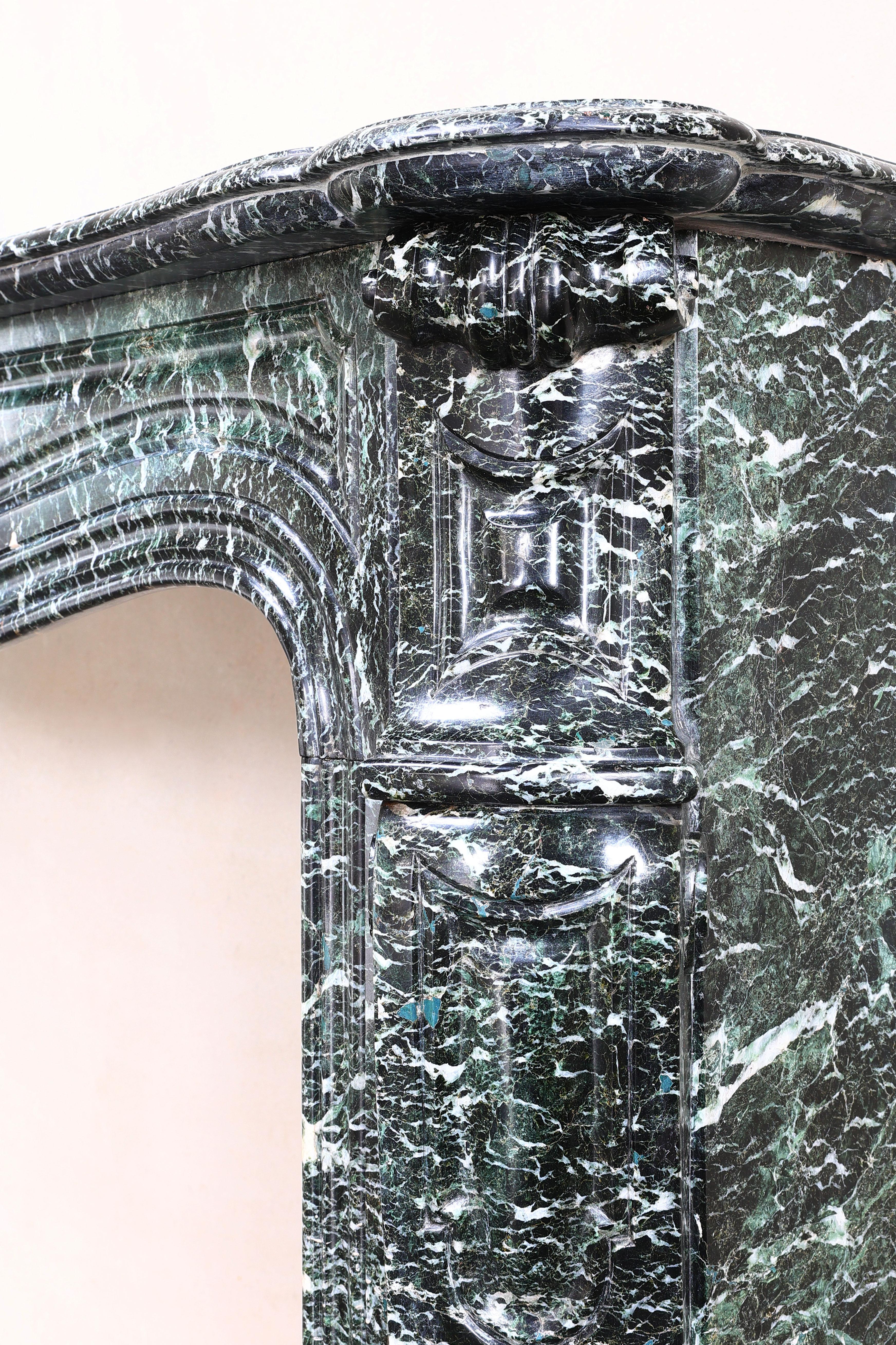 19th Century Mantel Piece in Pompadour Style of Vert de Mer Marble For Sale 3
