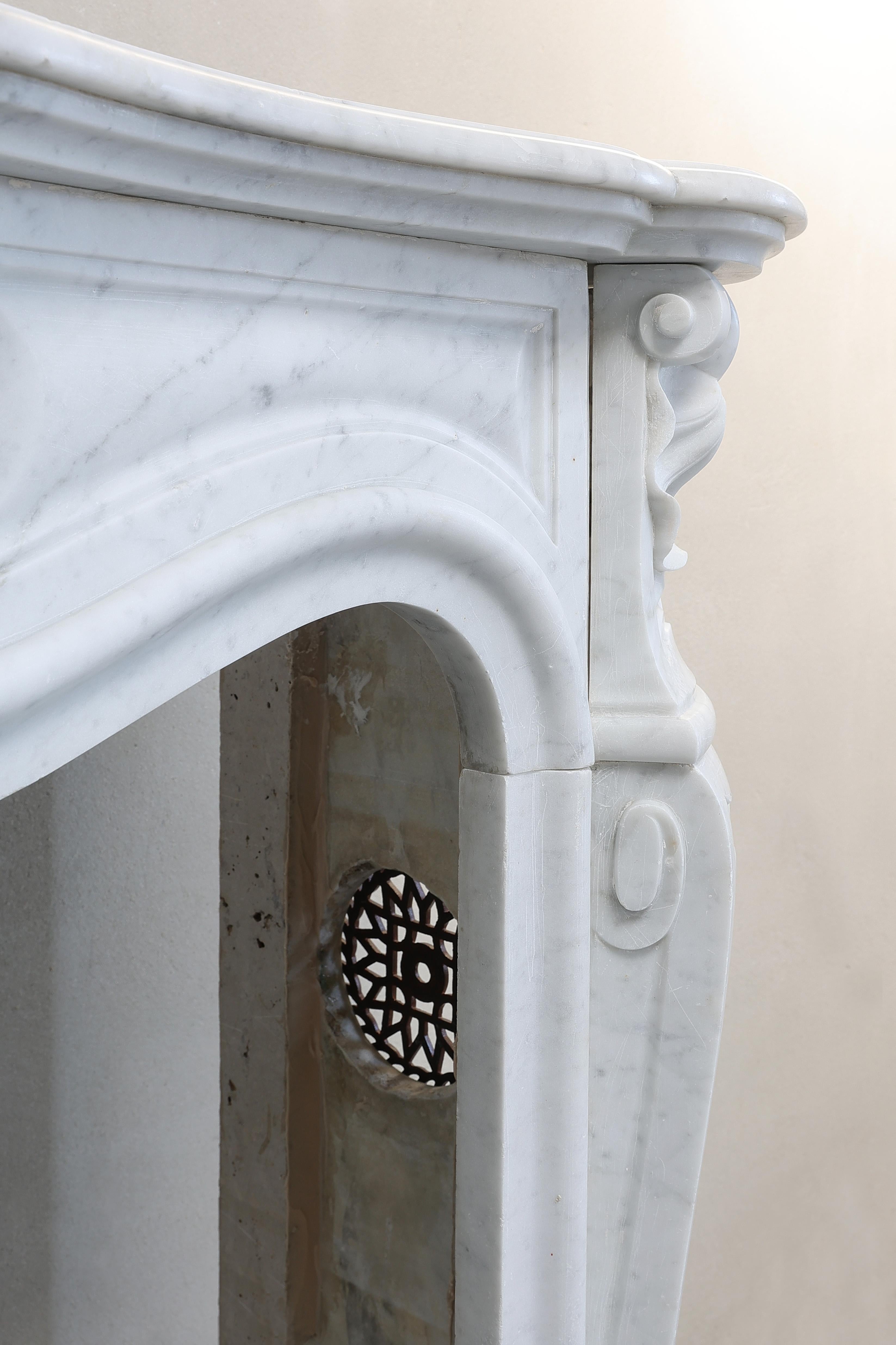 19th Century Mantel Piece in Style of Louis XV of Carrara Marble 5