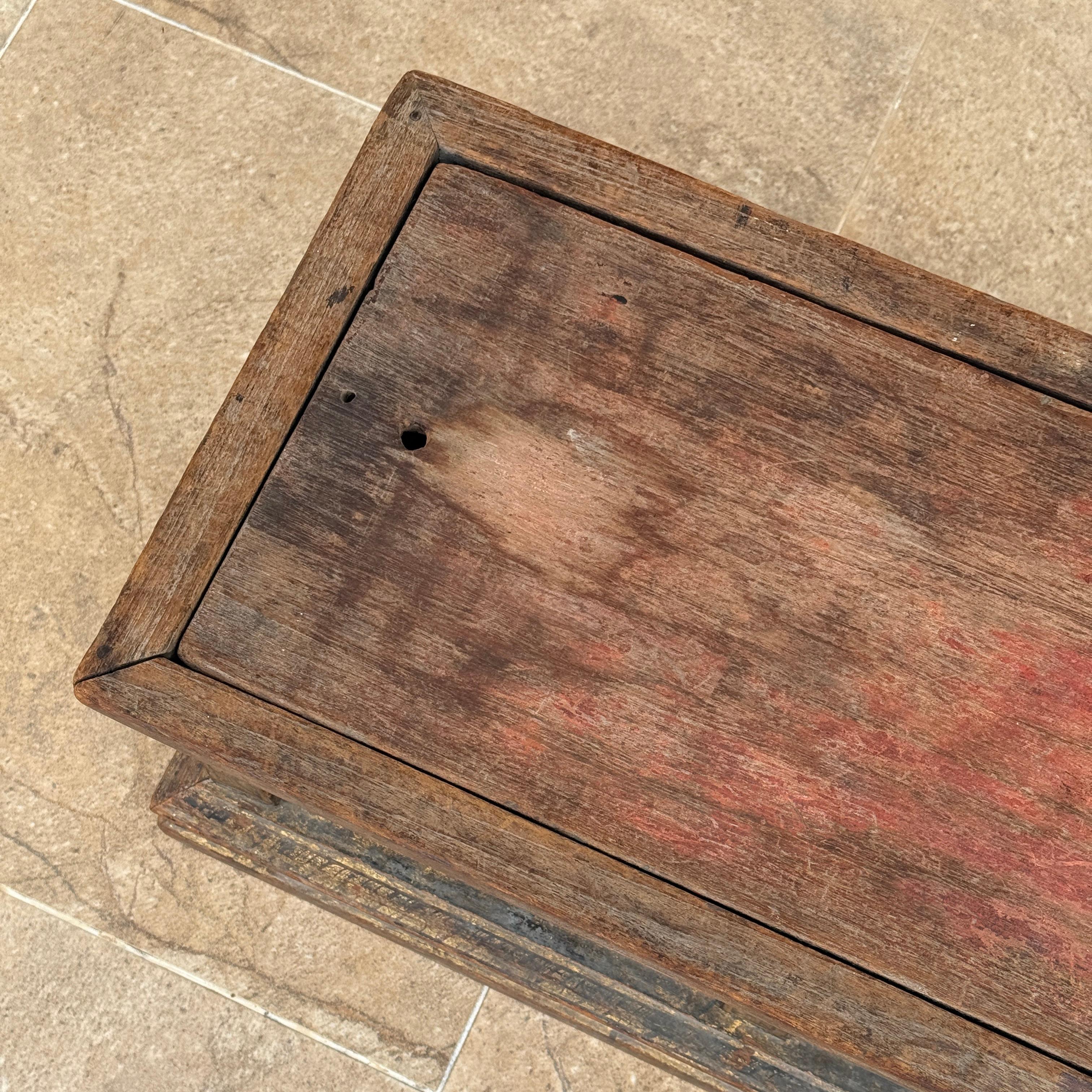 Boîte de prières thaïlandaise du 19e siècle en vente 2