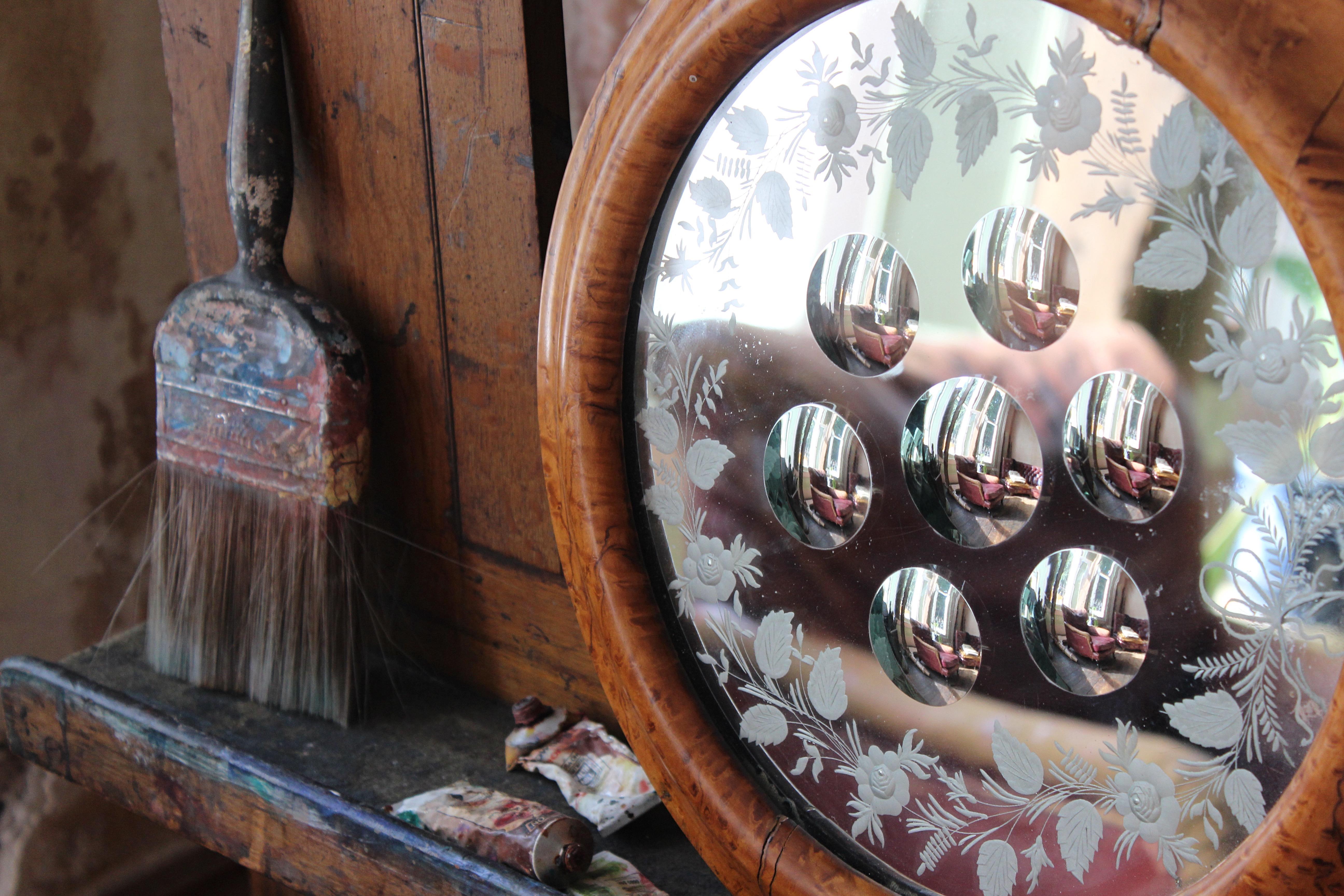 Late Victorian 19th Century Maple Veneered Sorceress Witches Convex Mirror Distortion Mirror 