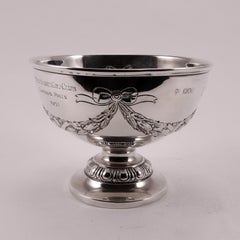 19th Century Mappin Webb Silver Bowl Decorated with Flackes and Flowers