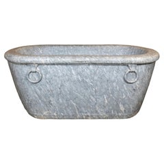Cheminée italienne gris clair en marbre Paloma