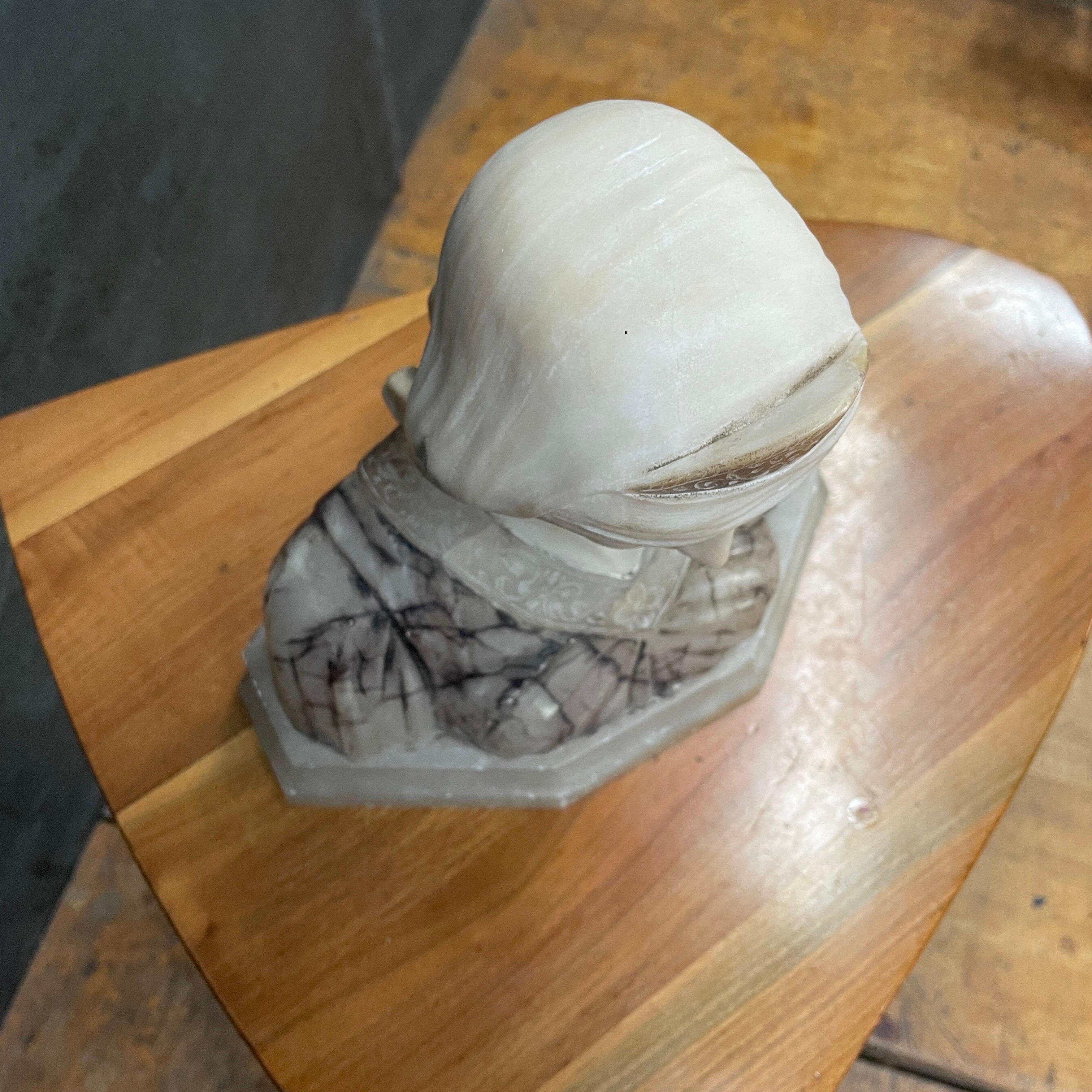19th Century Marble Bust of Beatrice, Unsigned, in manner of Antonio Canova For Sale 8