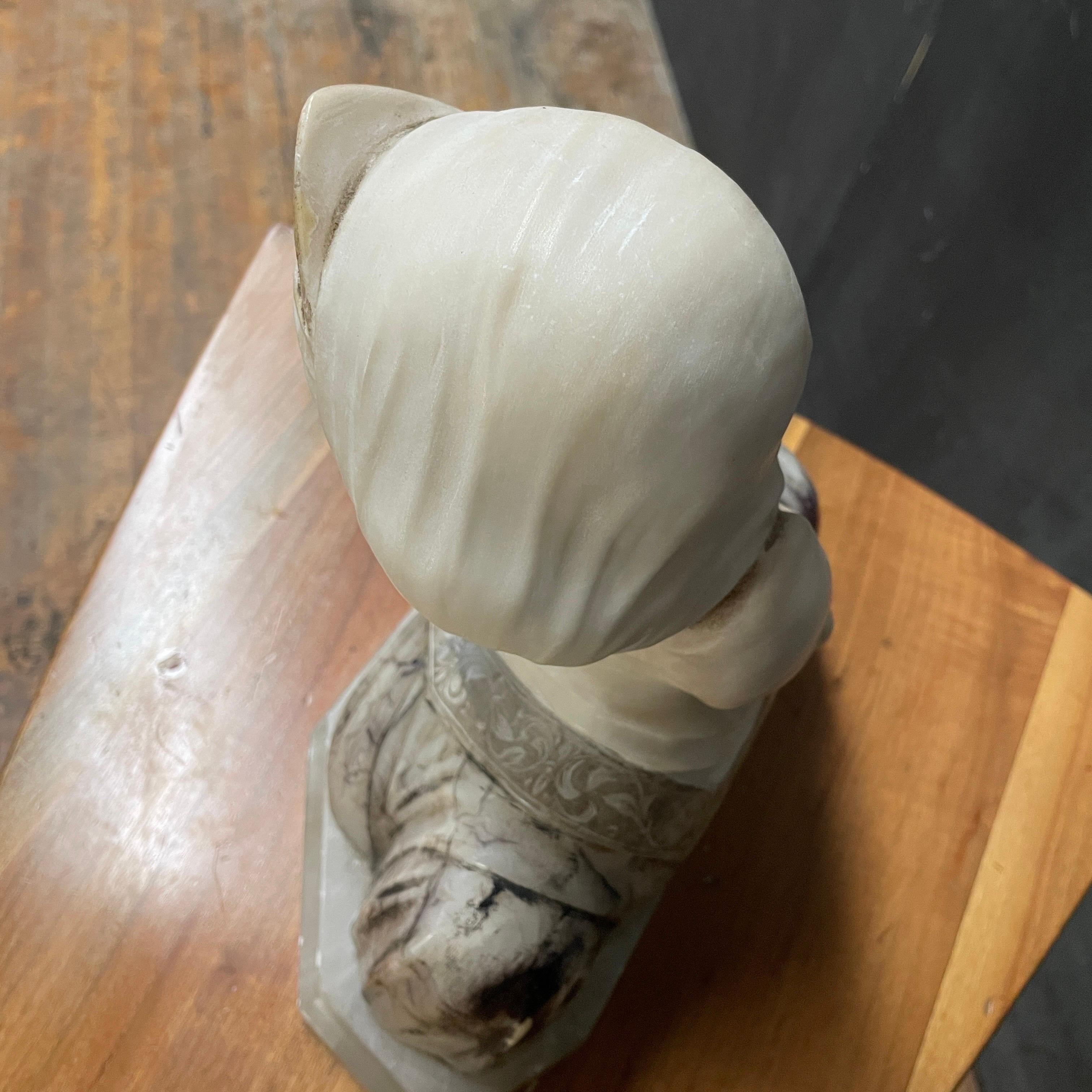 19th Century Marble Bust of Beatrice, Unsigned, in manner of Antonio Canova For Sale 9