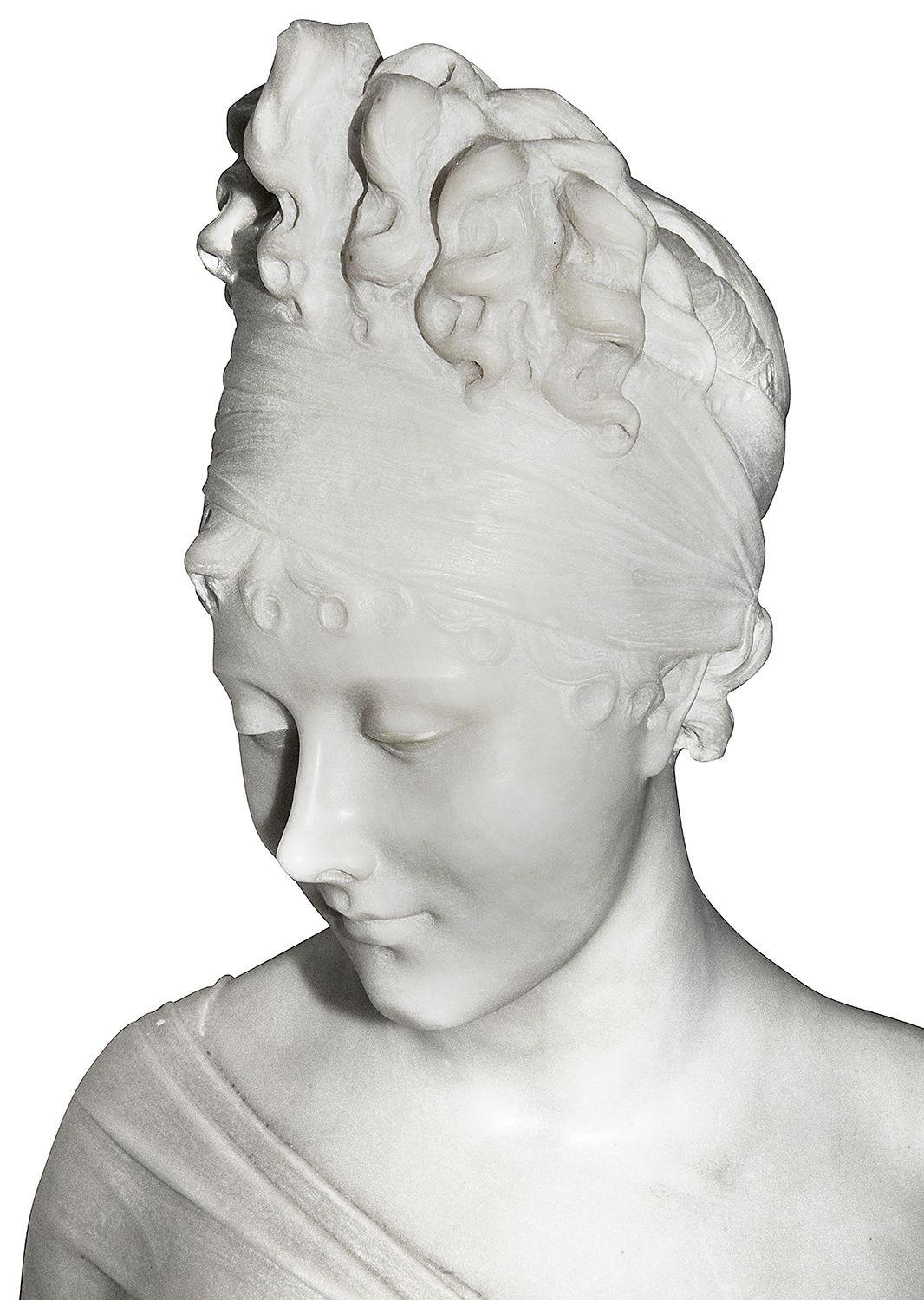 19th Century Marble bust of Madame Récamier. In Good Condition For Sale In Brighton, Sussex