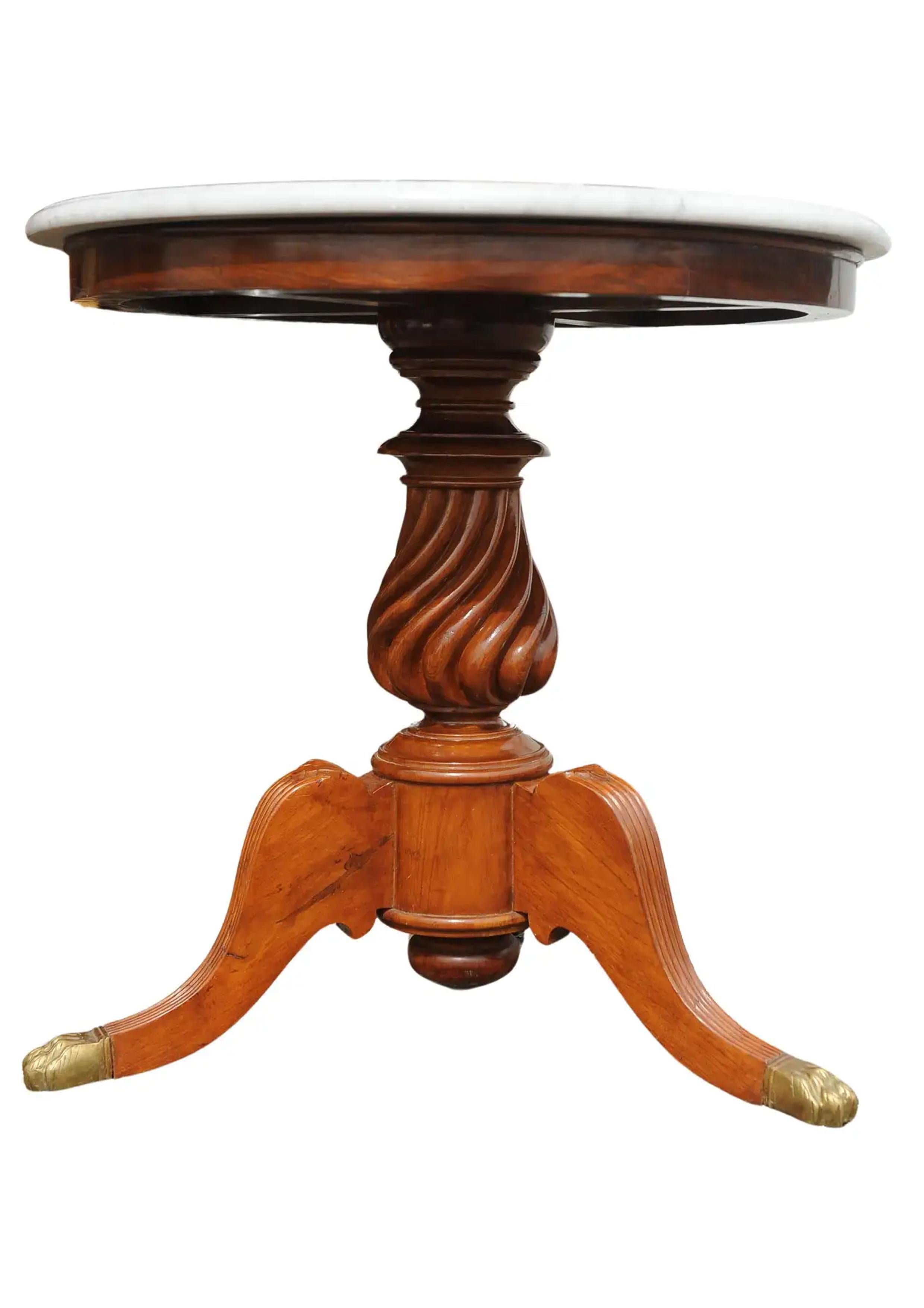Marmor-Gueridon-Tisch des 19. Jahrhunderts mit gedrechselter Holzsäule und Pfotenfüßen aus Messing im Zustand „Gut“ im Angebot in Reading, Berkshire