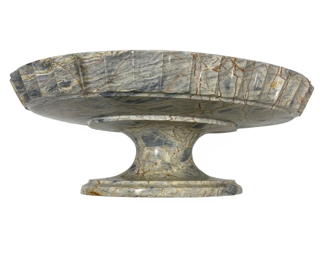 19th Century Marble Oval Tazza Centerpiece Bowl In Good Condition For Sale In Delft, NL