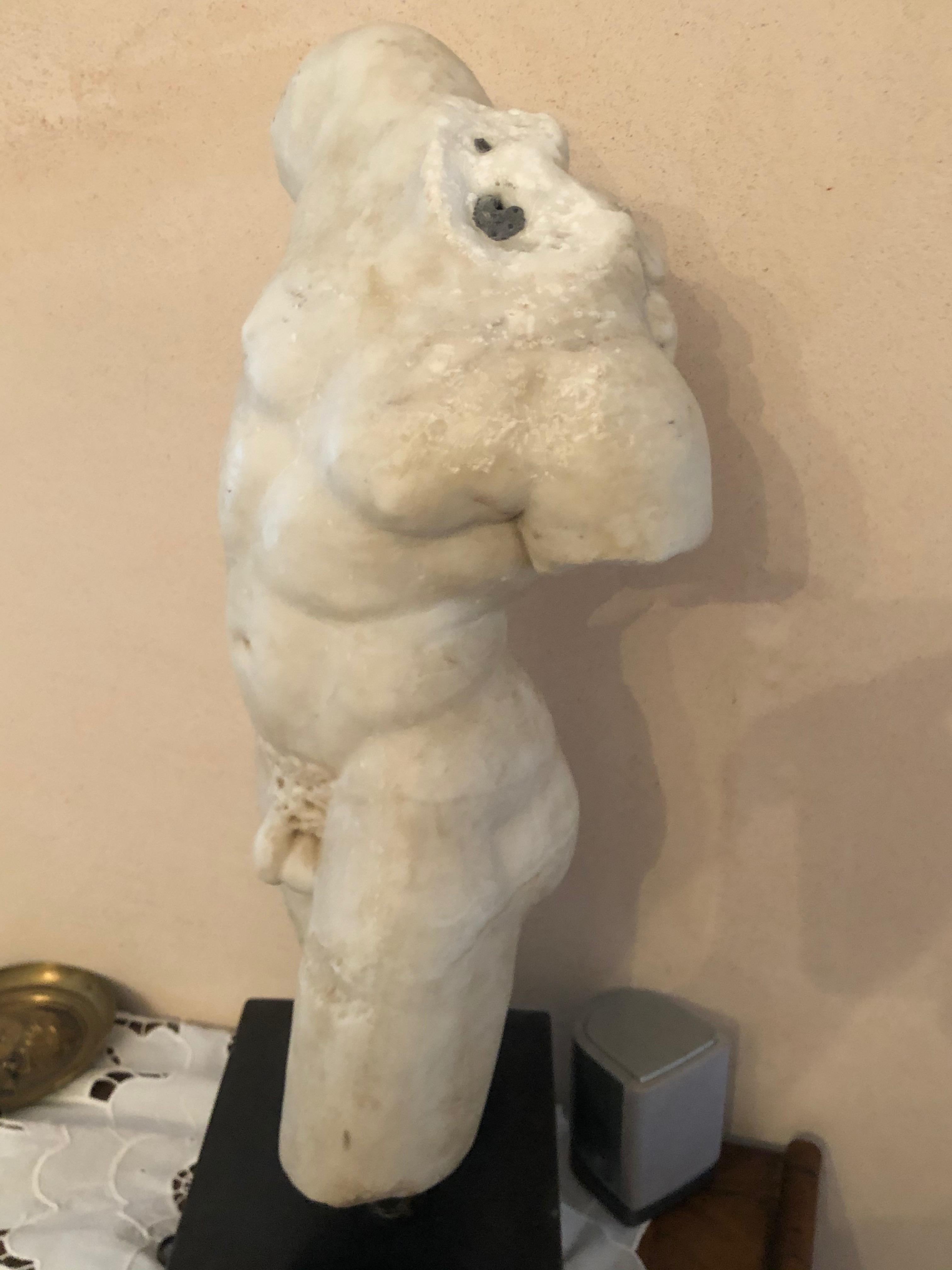 Neoclassical 19th Century Marble Sculpture of a Naked Man For Sale