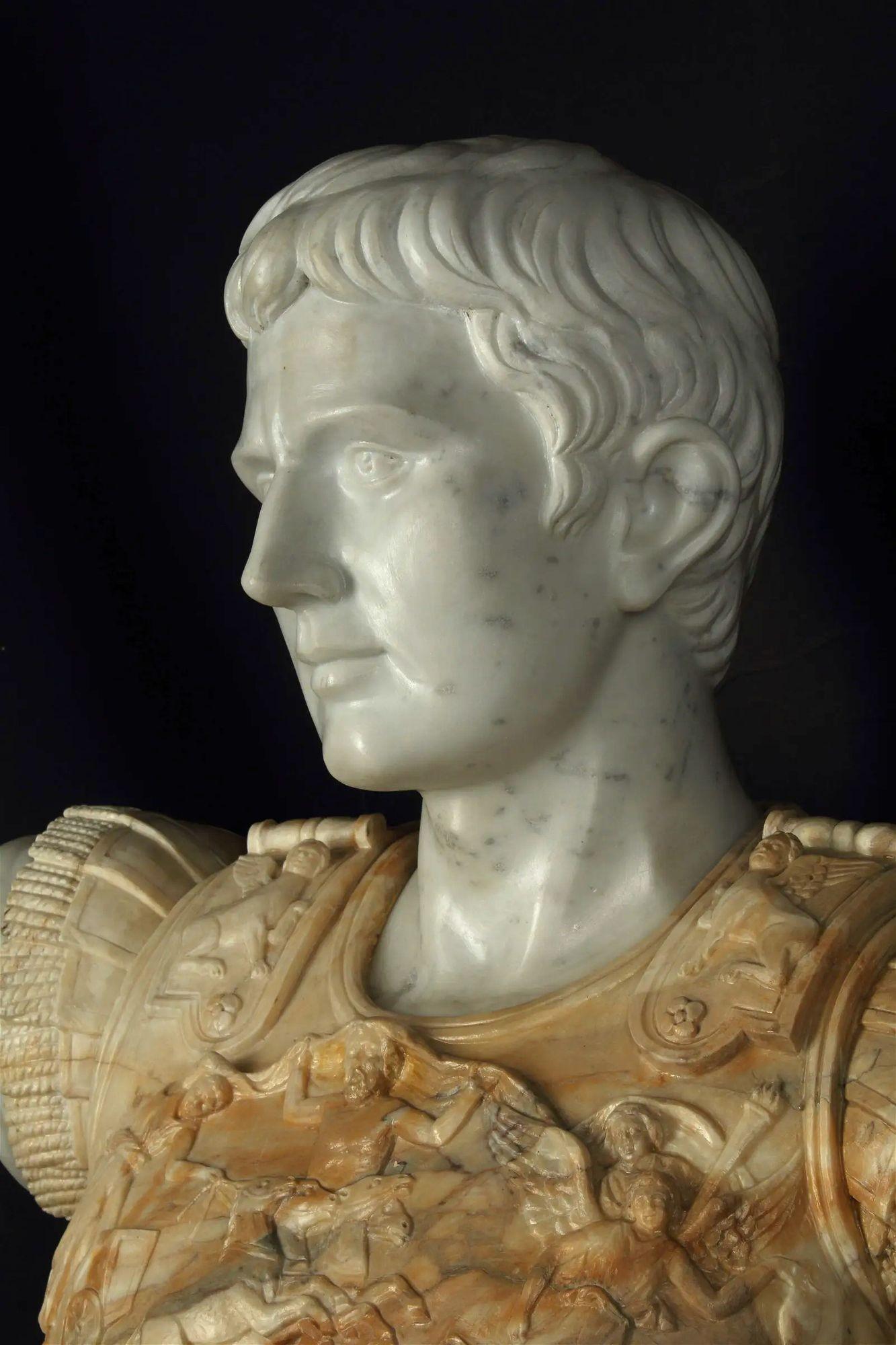 Escultura de mármol de Augusto de Prima Porta, siglo XIX, de Andrea Navari Mármol en venta