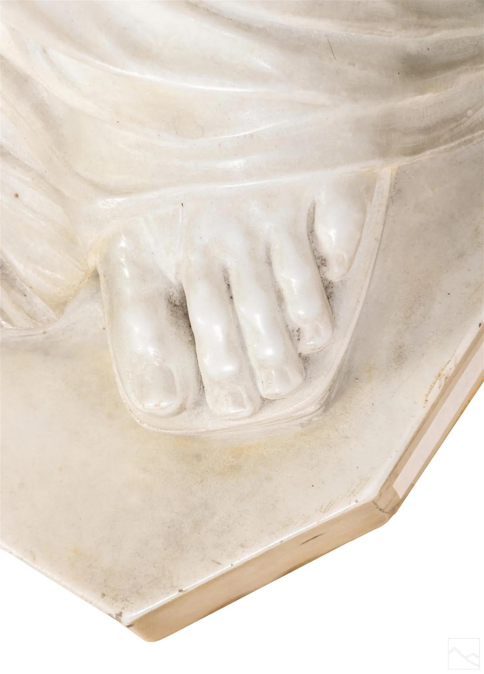 Statue de Livia d'après l'ancienne en marbre du 19ème siècle en vente 1