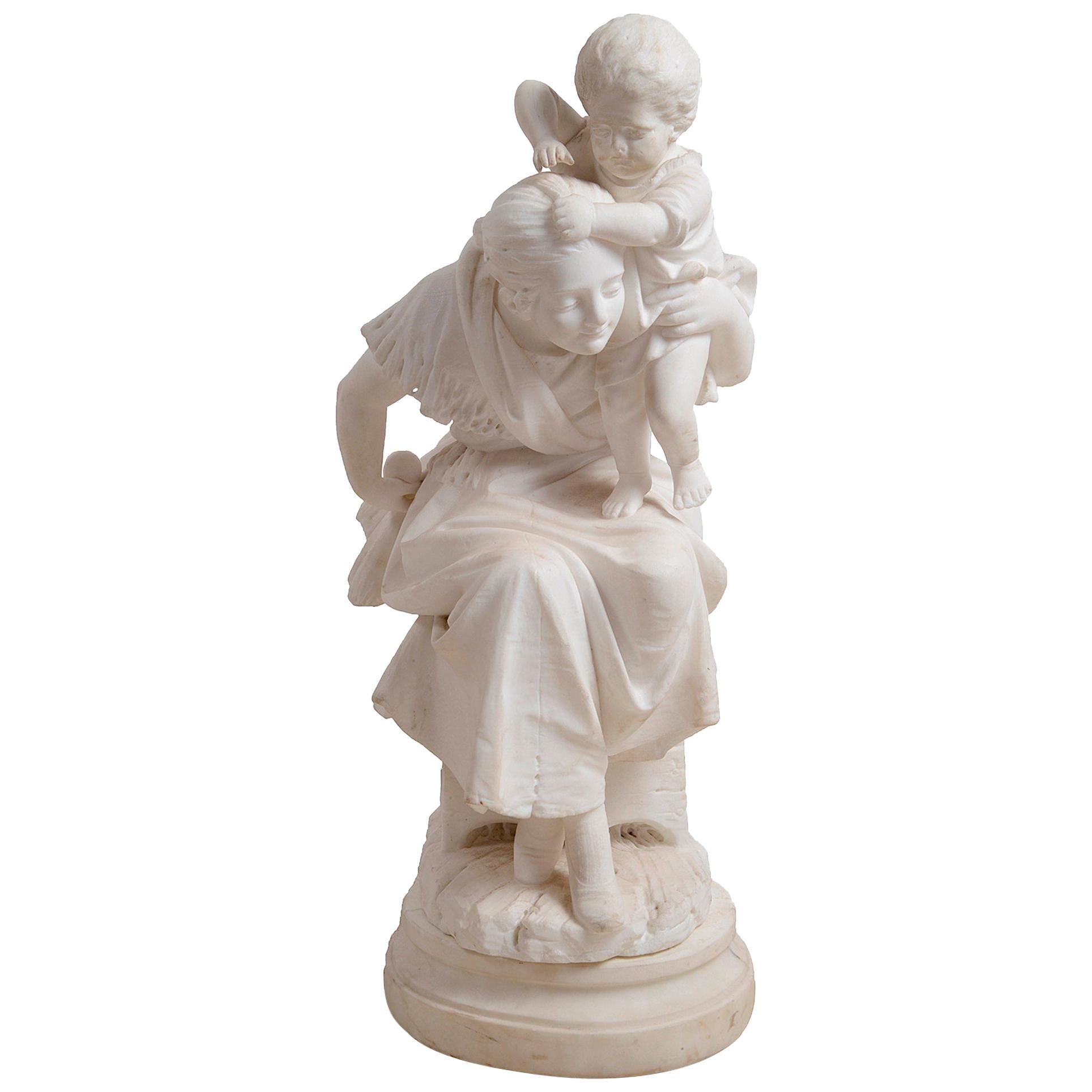 Estatua de mármol de madre y niño del siglo XIX