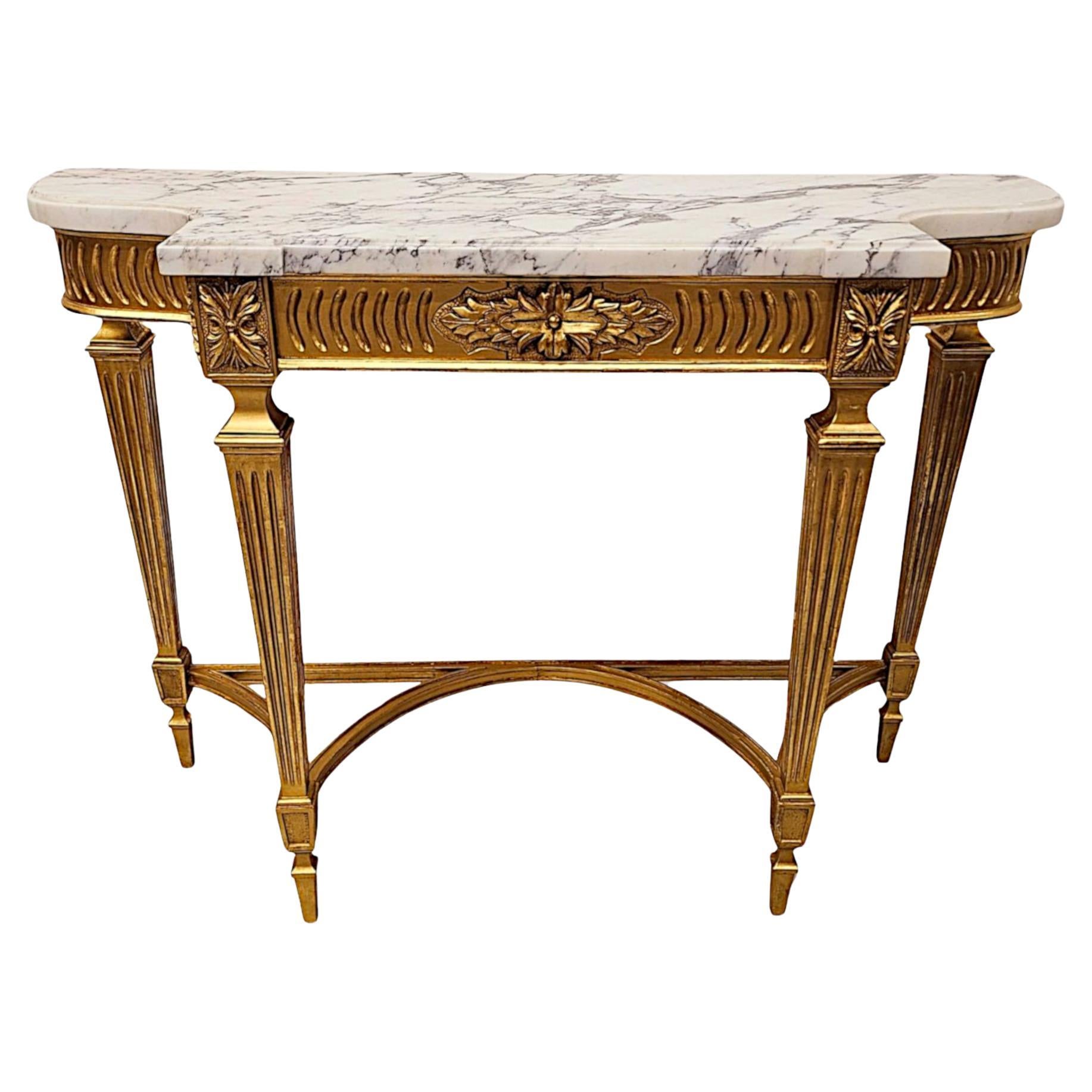 Table console en bois doré à plateau de marbre du 19e siècle en vente