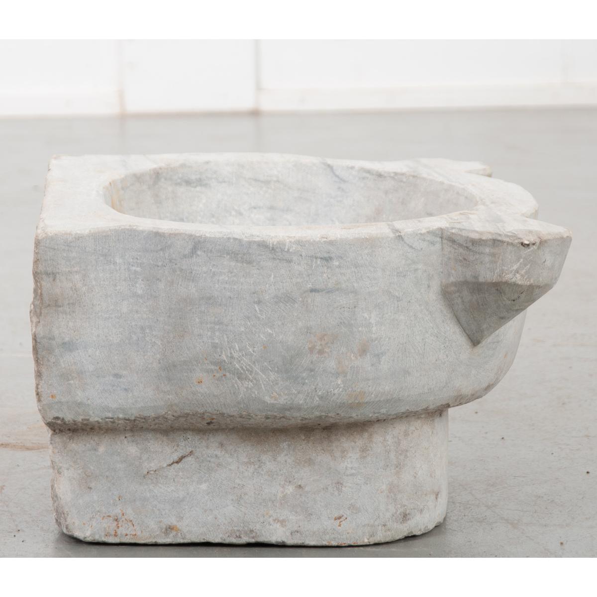 19th Century Marble Water Basin For Sale 2