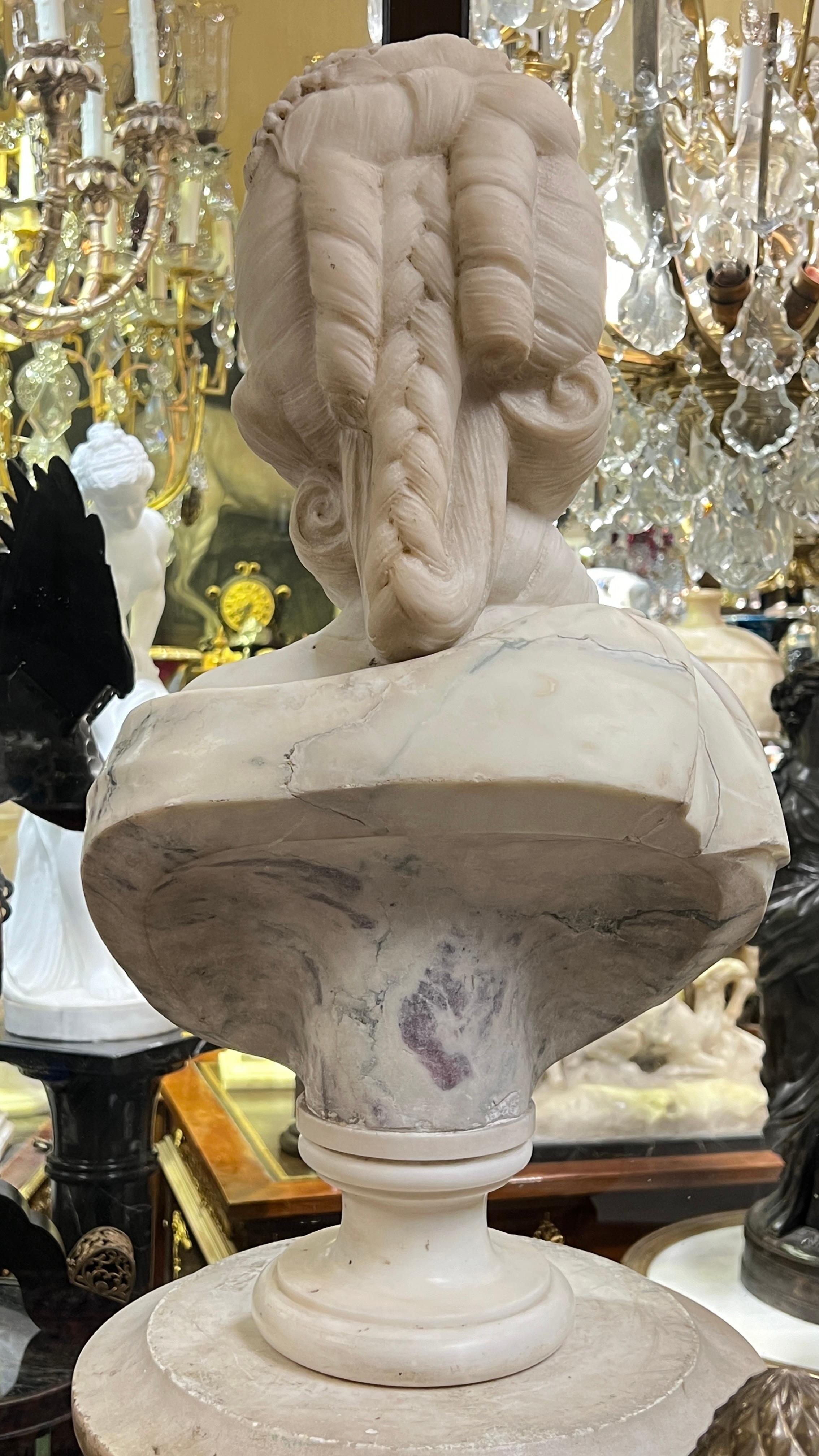 XIXe siècle Buste de Marie-Antoinette du 19ème siècle d'après Felix Lecomte (1737-1817) en vente