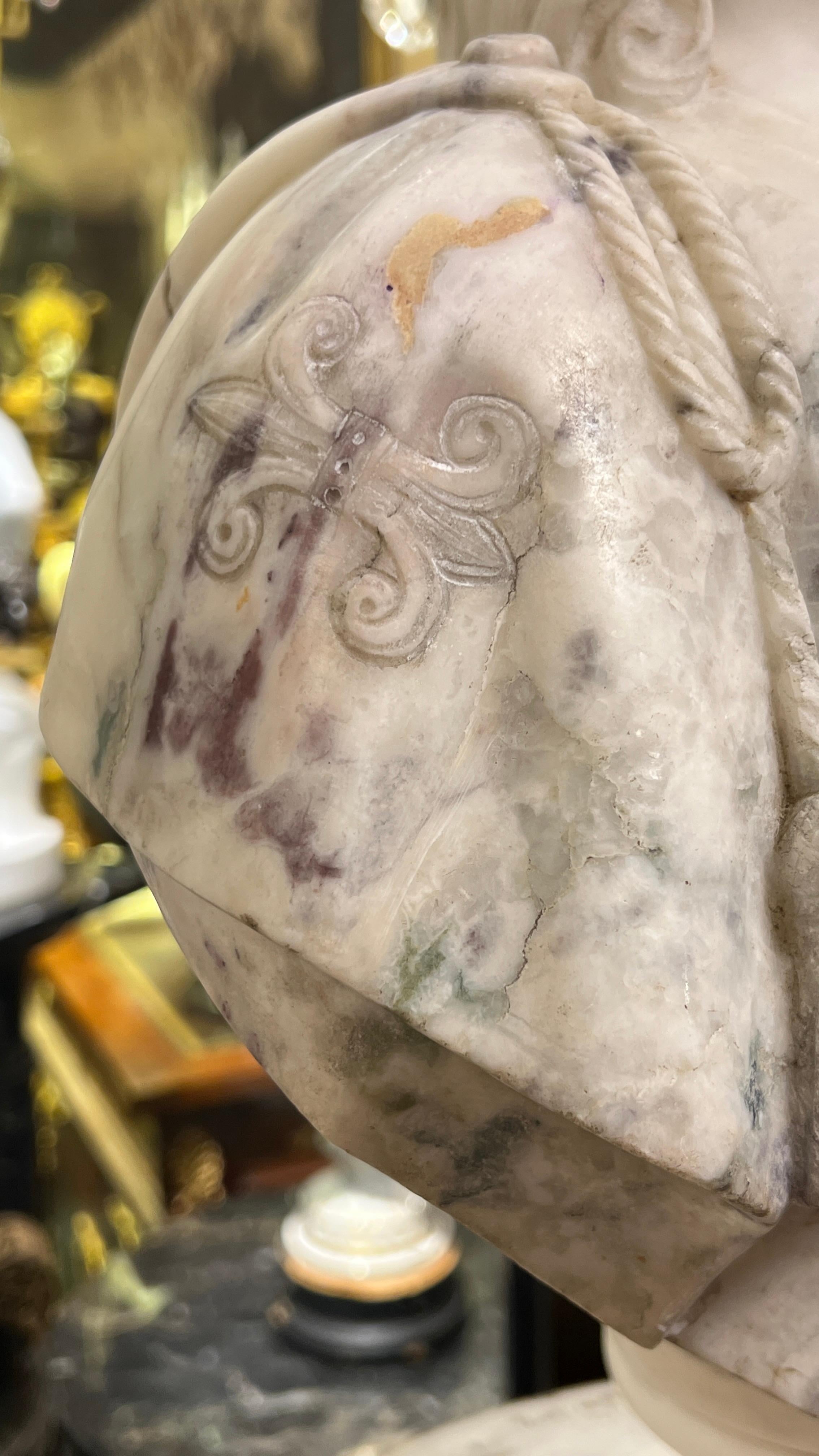 19th Century Marie Antoinette Marble Bust After Felix Lecomte (1737-1817) For Sale 4