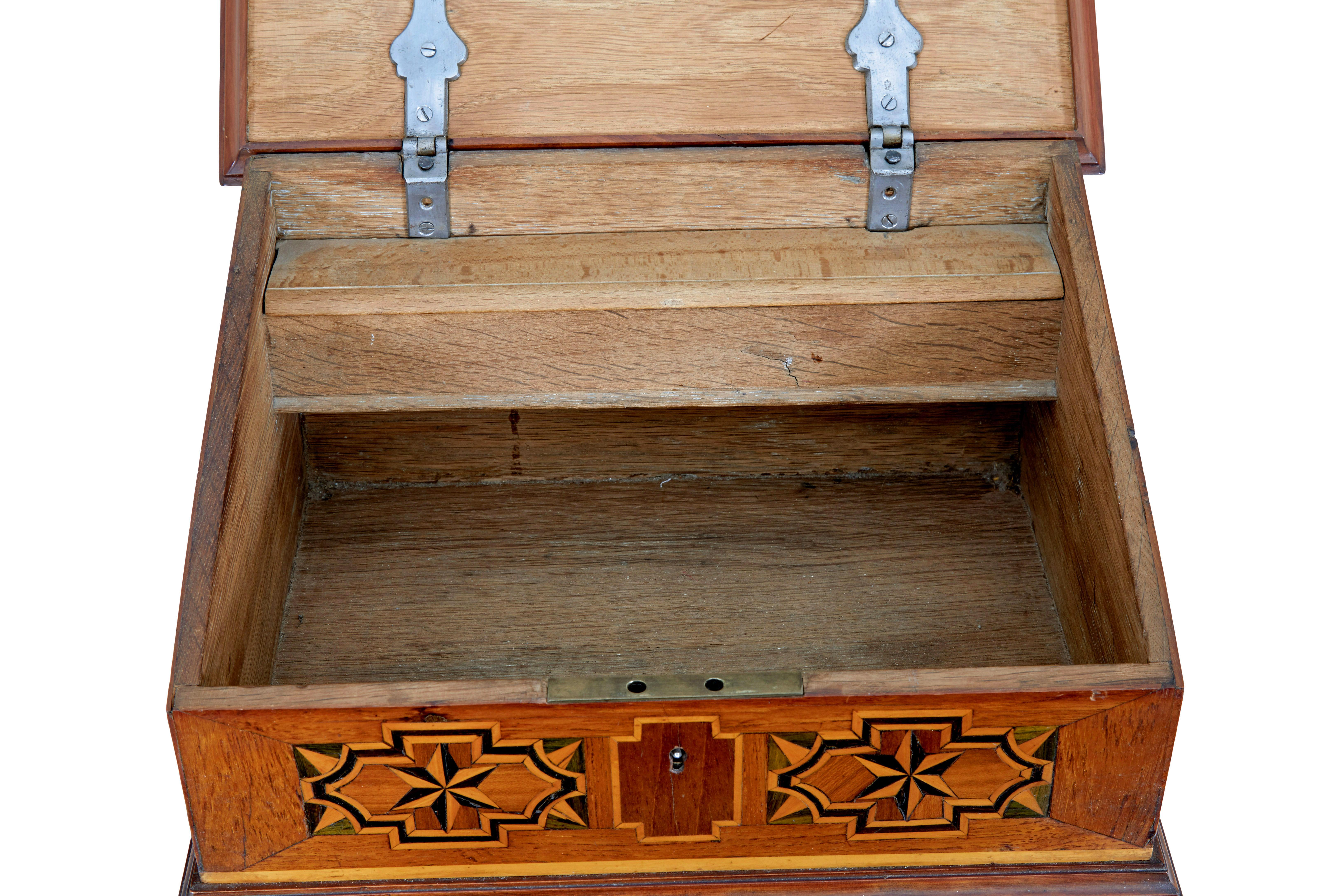 Boîte de bureau en marqueterie du 19ème siècle en bois fruitier Bon état - En vente à Debenham, Suffolk