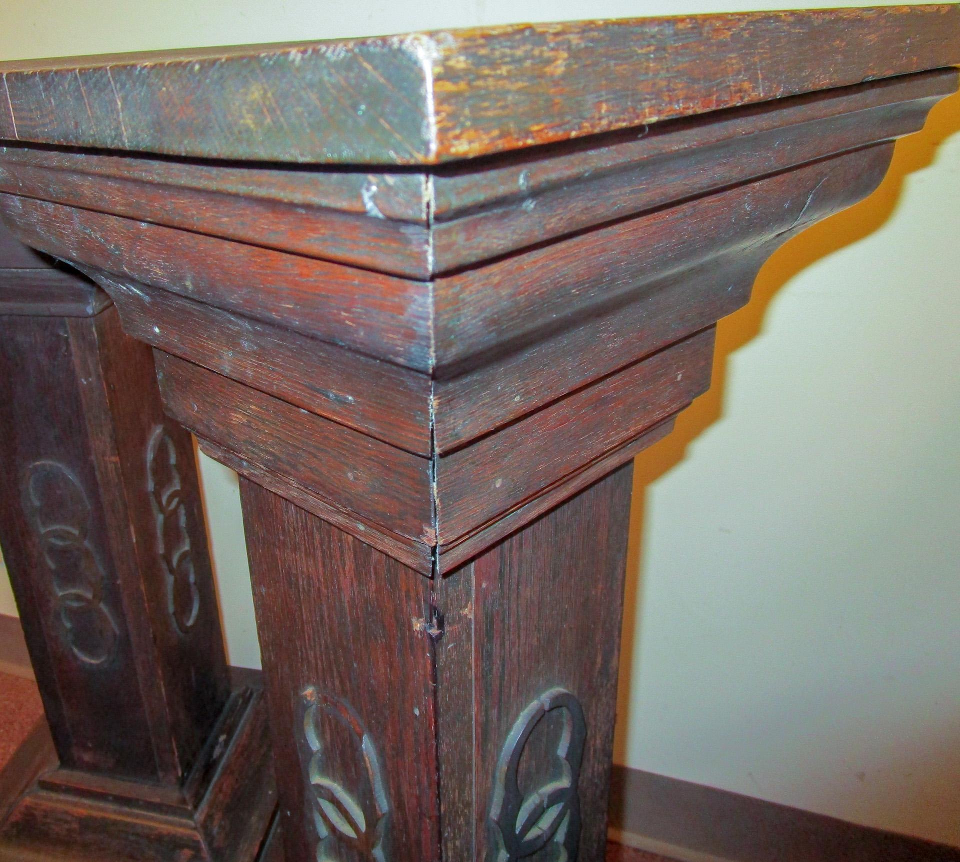 Odd Fellows Wooden Pedestal Pair 19th c For Sale 3