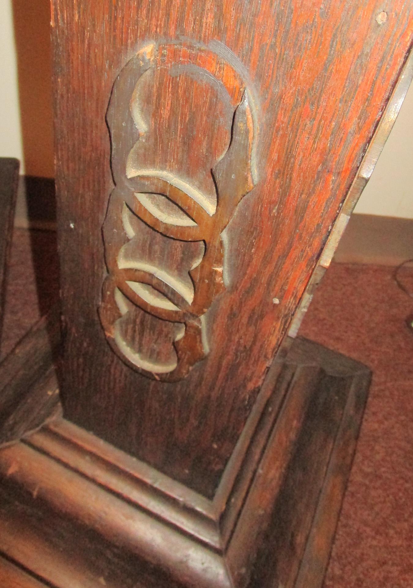 Paar rustikale Lodge-Holzsockel aus dem 19. Jahrhundert im Zustand „Gut“ im Angebot in Savannah, GA
