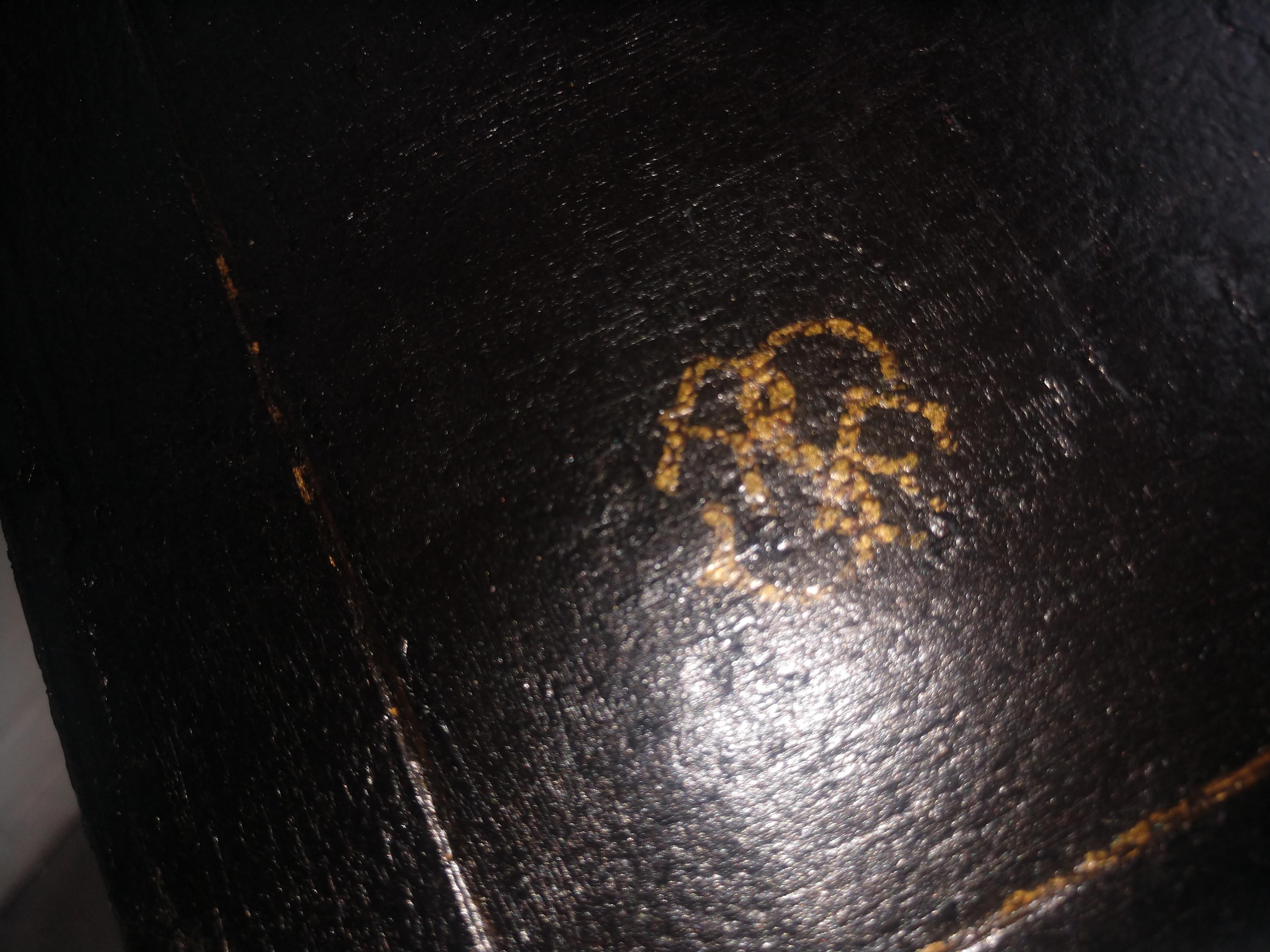 19. Jahrhundert Freimaurer Tisch mit Leder Bibel Fach Flip Deckel Kompass Beine im Angebot 5