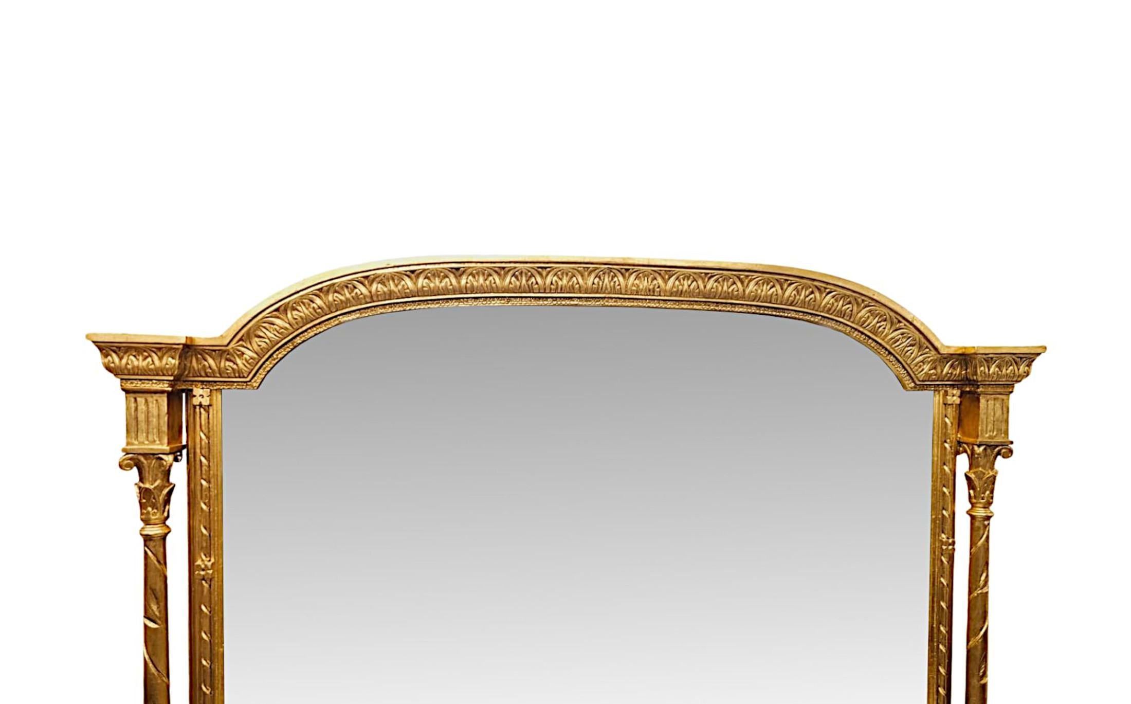Anglais 19ème siècle Massif  Miroir à trumeau en bois doré en vente
