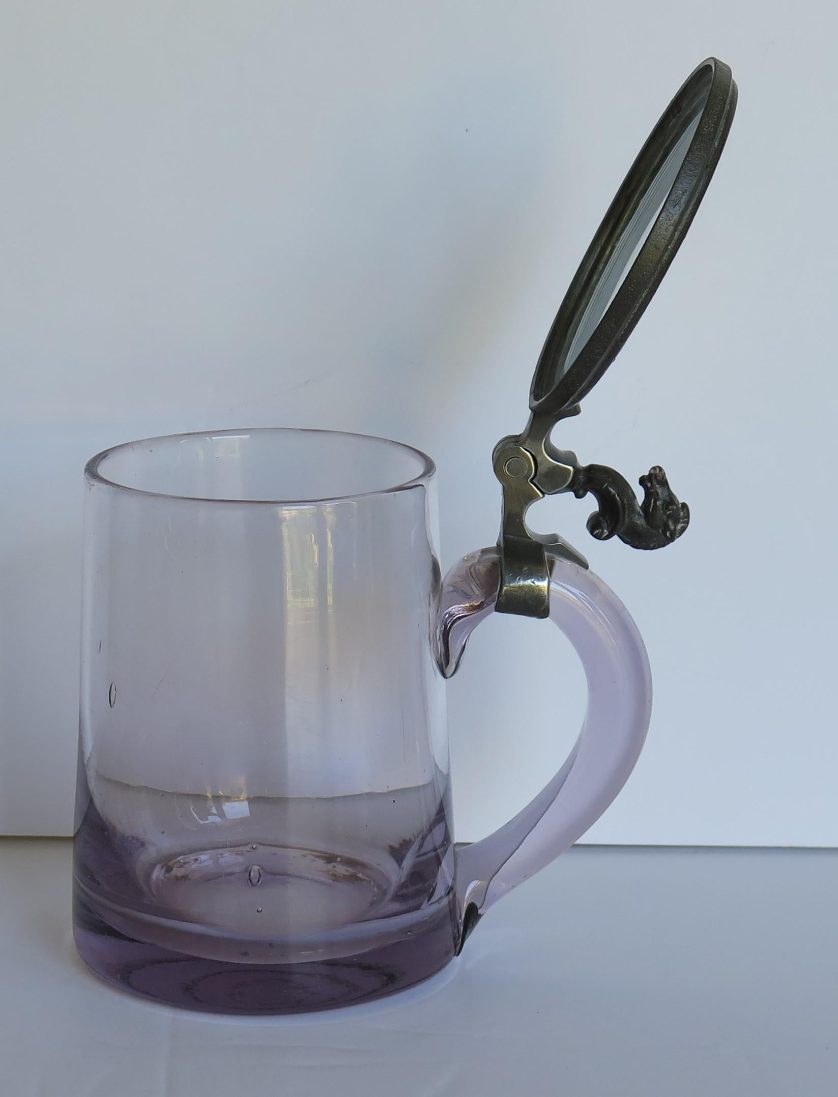 Glass drinking Tankard Hand Blown with Pewter Horse Head Hinged Lid, 19th C  For Sale 1